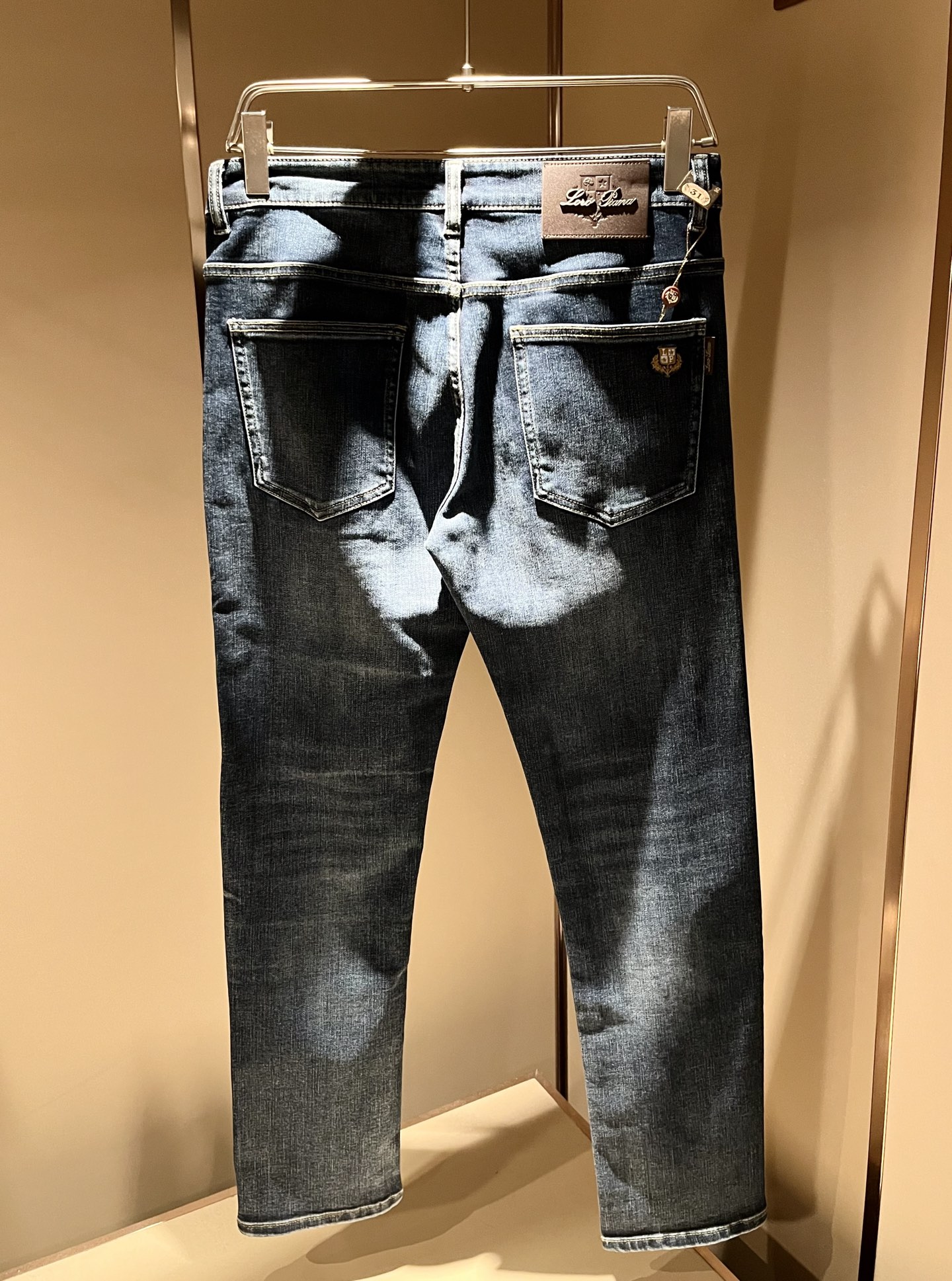 Loro Piana诺悠翩雅 2025秋冬新品男士时装款高端休闲裤，香港洋行渠道货，日本原厂出品，纯血统