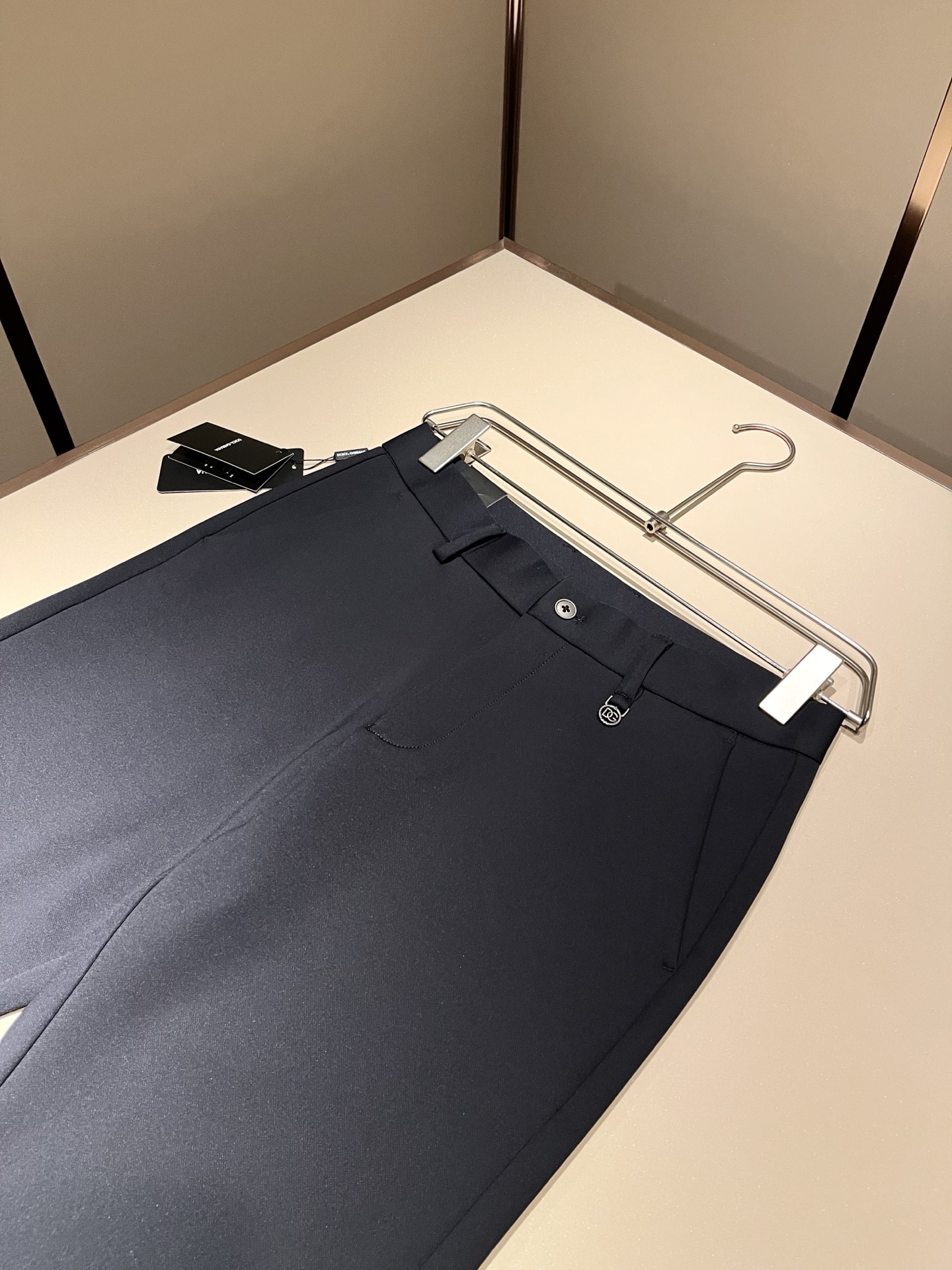 Dolce&Gabba*a 杜嘉*纳 2025秋冬新款弹力棉质混纺氨纶百搭西裤，男士经典商务休闲基础长裤