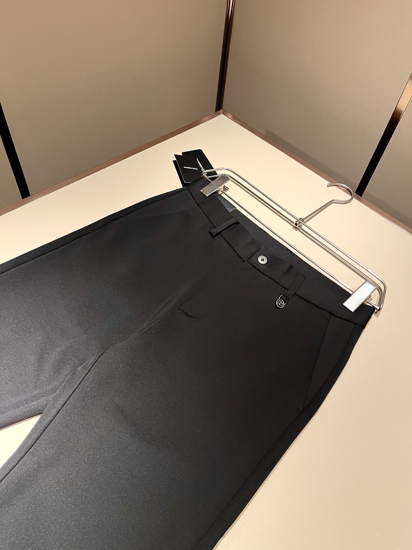 Dolce&Gabba*a 杜嘉*纳 2025秋冬新款弹力棉质混纺氨纶百搭西裤，男士经典商务休闲基础长裤