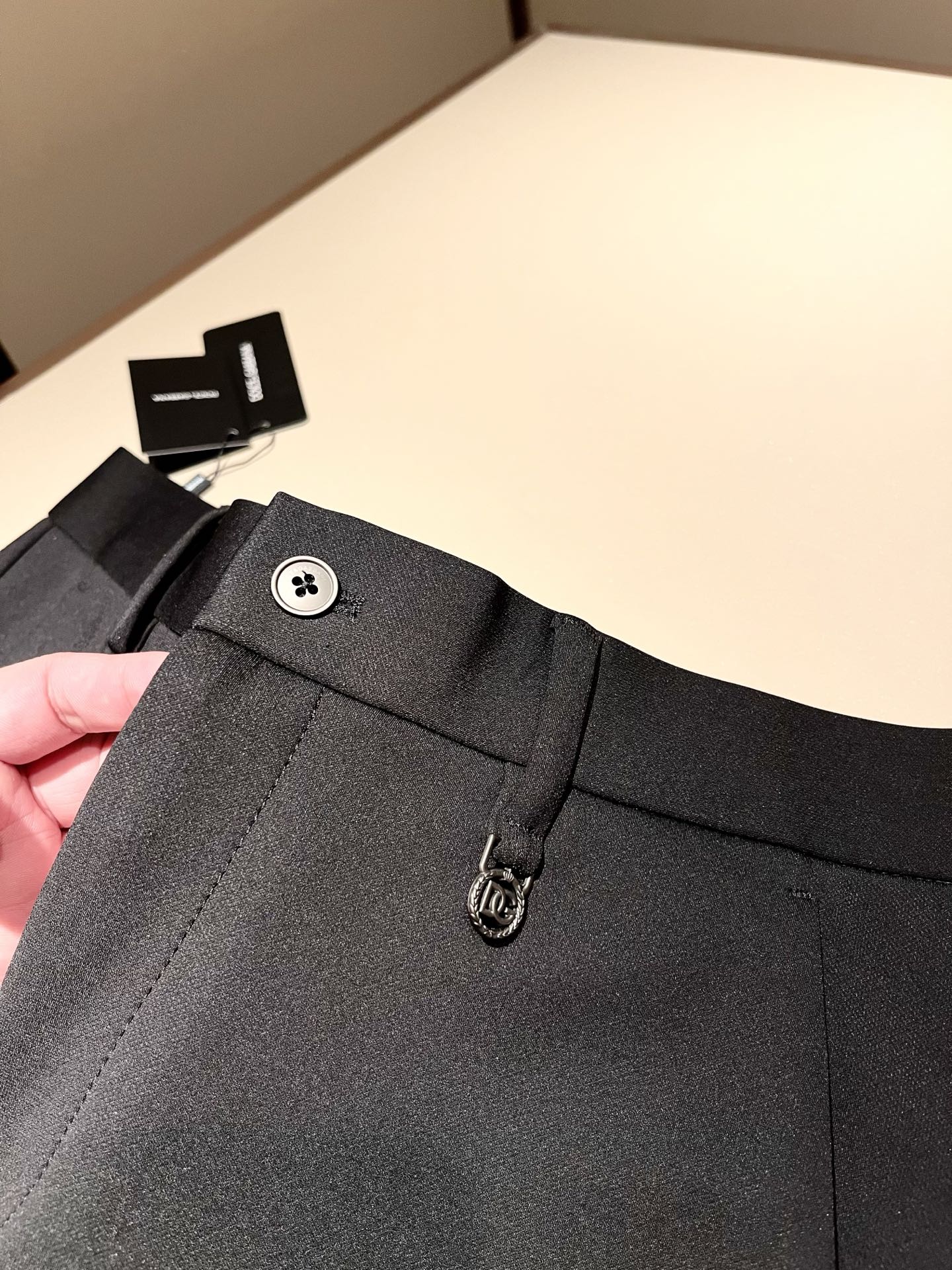 Dolce&Gabba*a 杜嘉*纳 2025秋冬新款弹力棉质混纺氨纶百搭西裤，男士经典商务休闲基础长裤