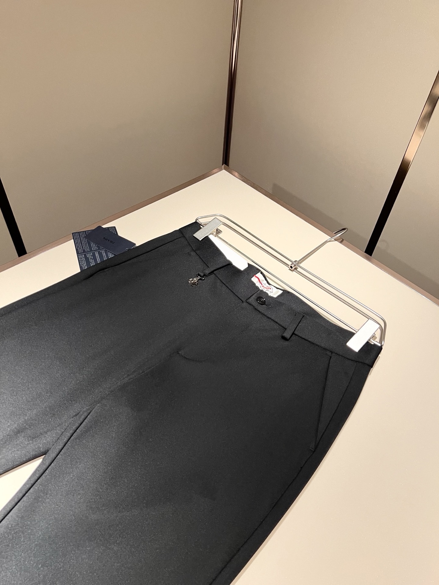 PRA*DA 普*达 2025秋冬新款弹力棉质混纺氨纶百搭西裤，男士经典商务休闲基础长裤西裤！贸易公司渠