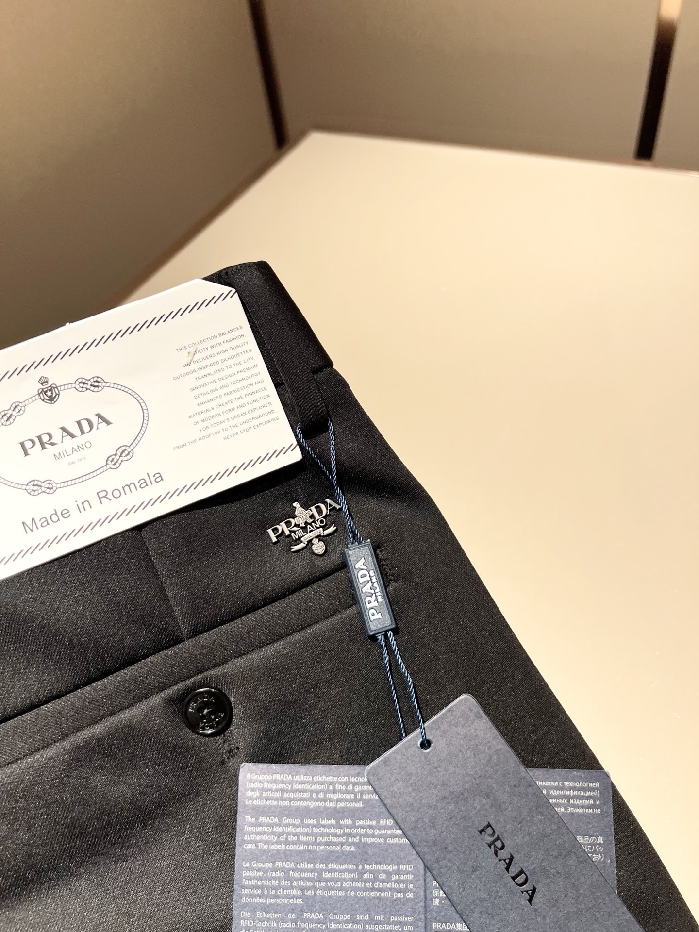 PRA*DA 普*达 2025秋冬新款弹力棉质混纺氨纶百搭西裤，男士经典商务休闲基础长裤西裤！贸易公司渠