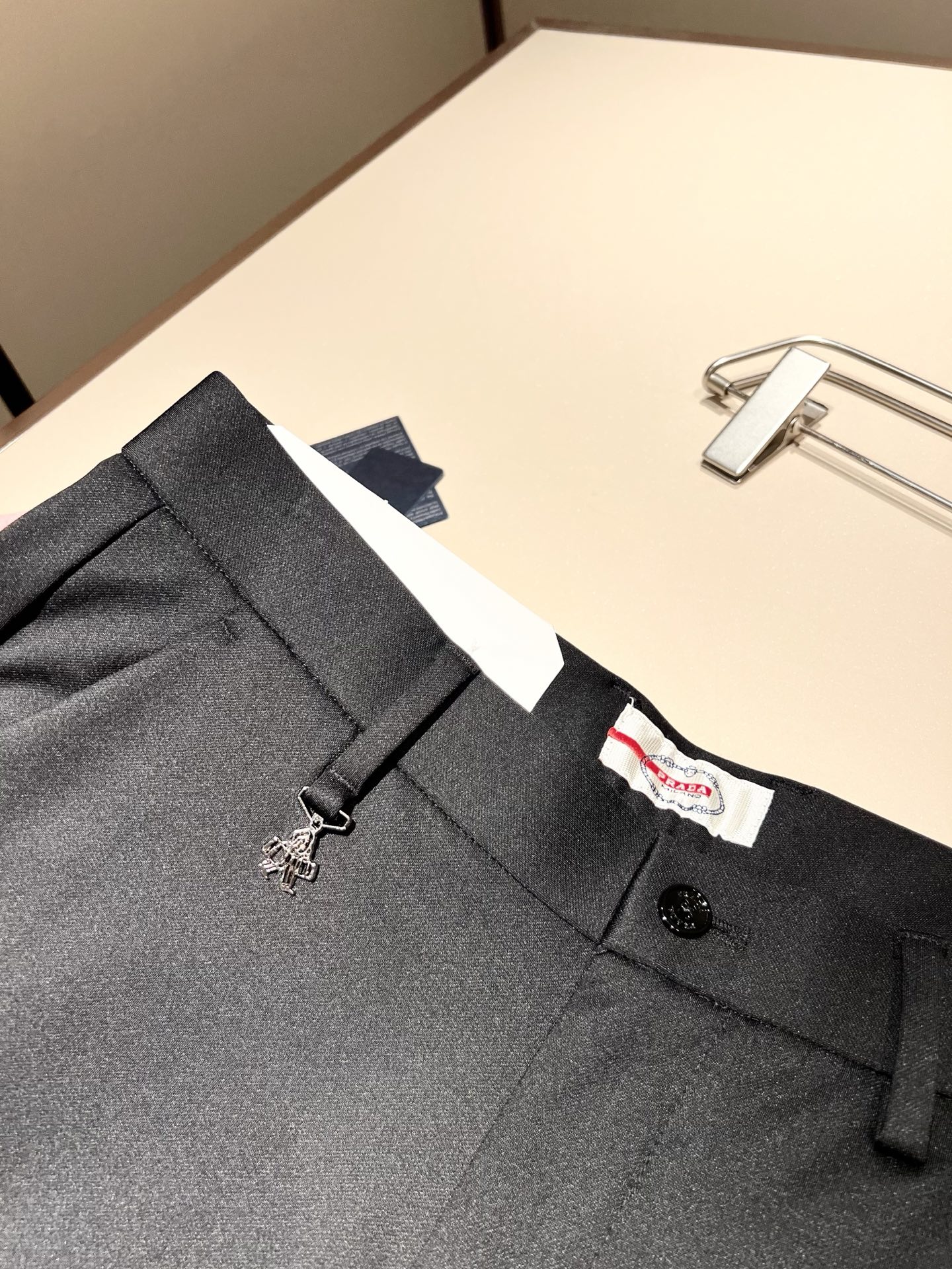 PRA*DA 普*达 2025秋冬新款弹力棉质混纺氨纶百搭西裤，男士经典商务休闲基础长裤西裤！贸易公司渠