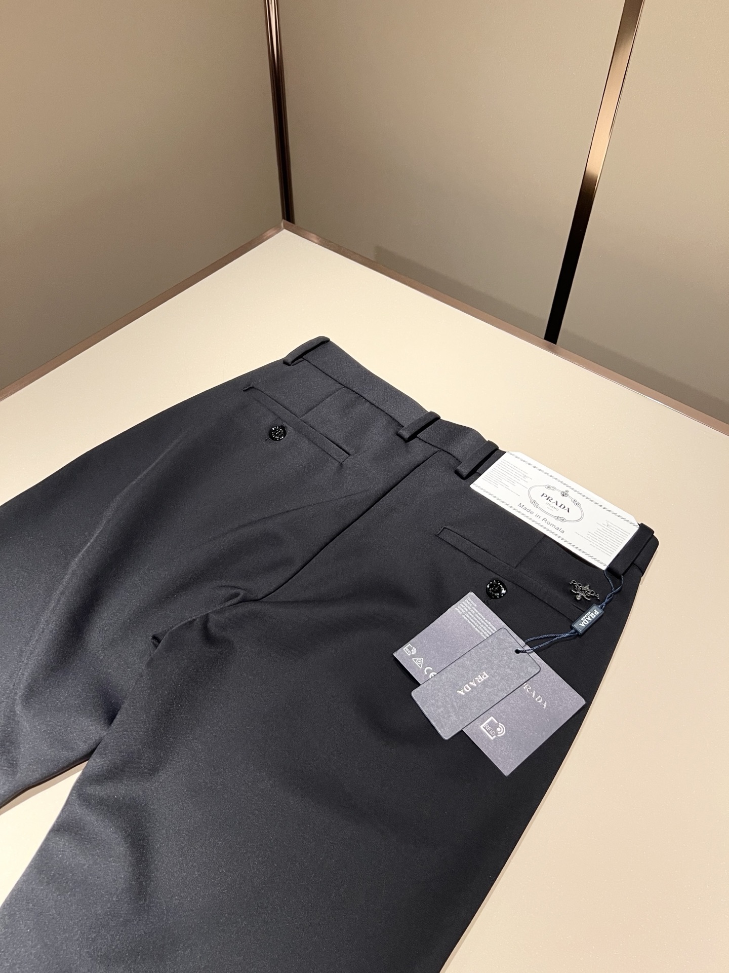 PRA*DA 普*达 2025秋冬新款弹力棉质混纺氨纶百搭西裤，男士经典商务休闲基础长裤西裤！贸易公司渠