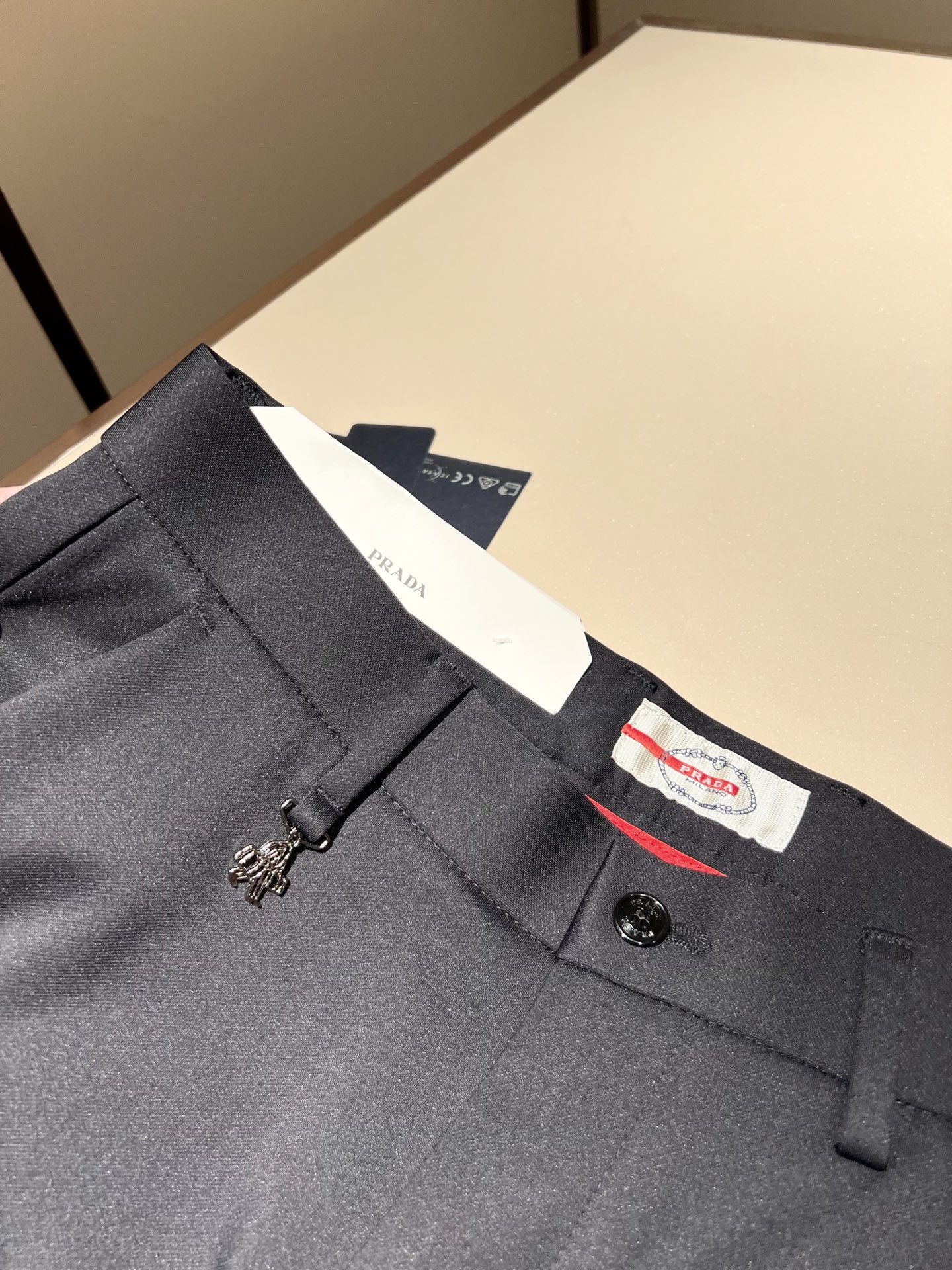 PRA*DA 普*达 2025秋冬新款弹力棉质混纺氨纶百搭西裤，男士经典商务休闲基础长裤西裤！贸易公司渠