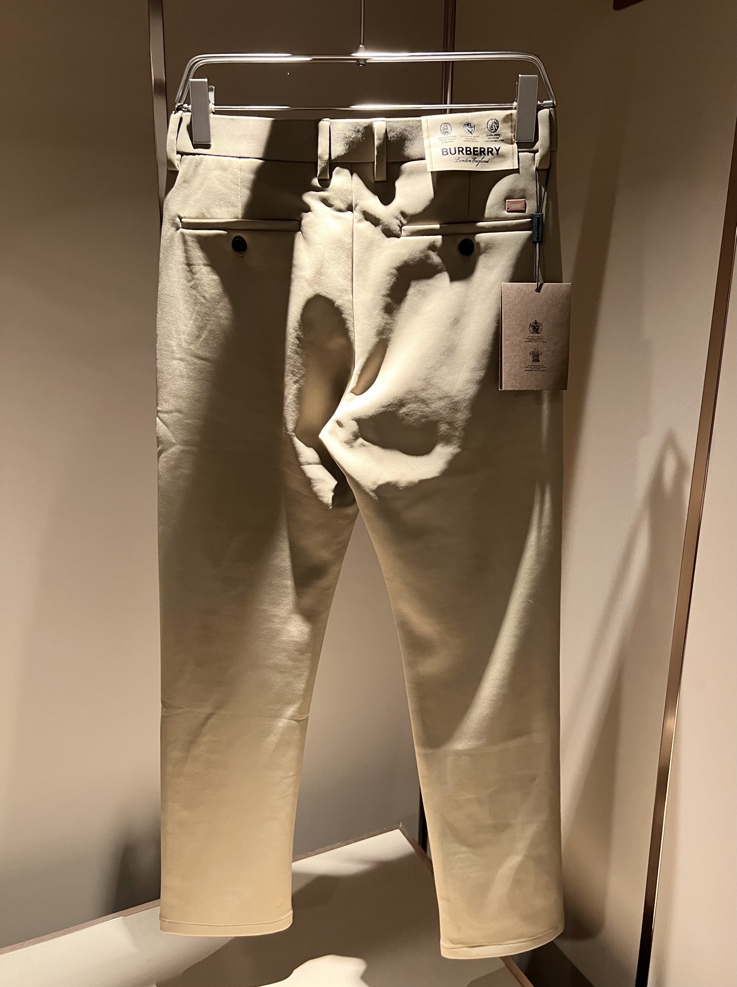 BURBER*Y巴*莉 2025秋冬男士休闲西裤，男士经典基础款小直筒裤 简洁纯色百搭款五金logo辅料