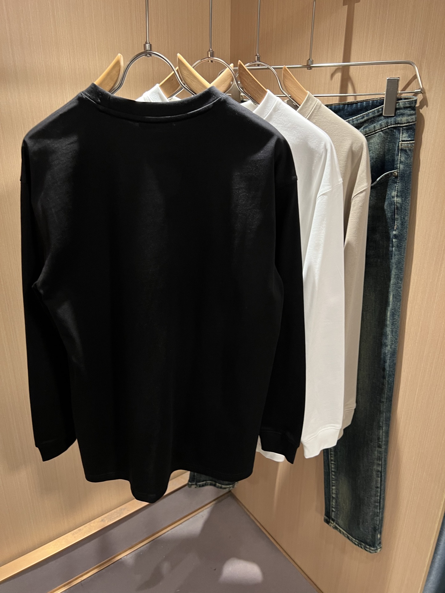 Dio*迪家 2025秋冬新款男女同款👫长袖打底衫，专柜同步发售！定制专属260克纯棉面料，定制原版工艺