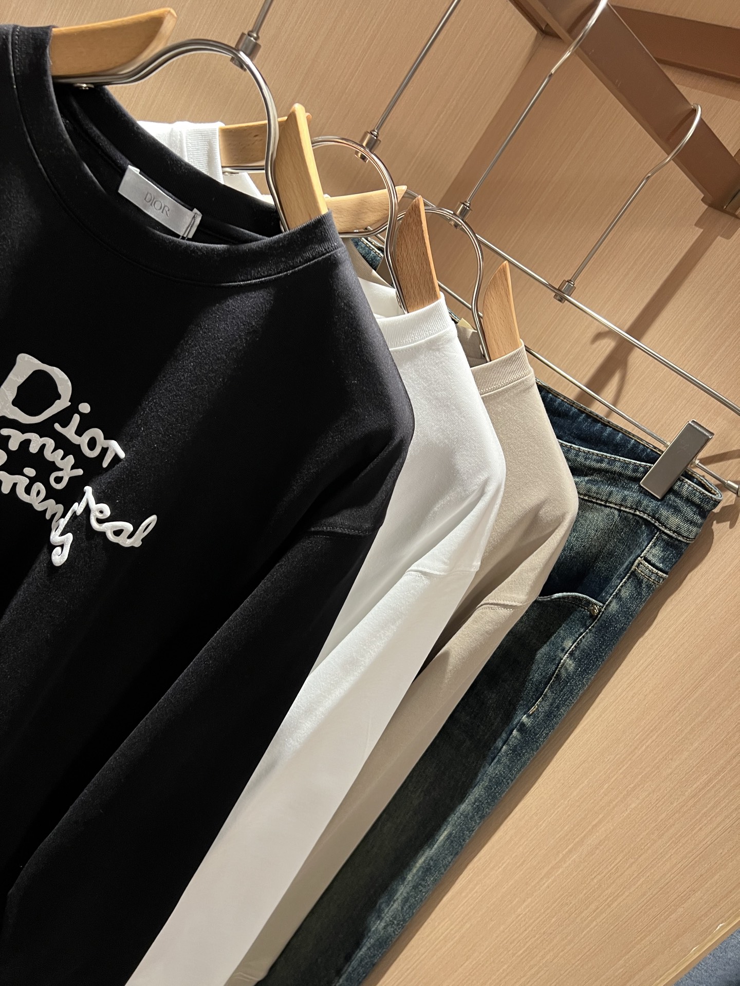 Dio*迪家 2025秋冬新款男女同款👫长袖打底衫，专柜同步发售！定制专属260克纯棉面料，定制原版工艺