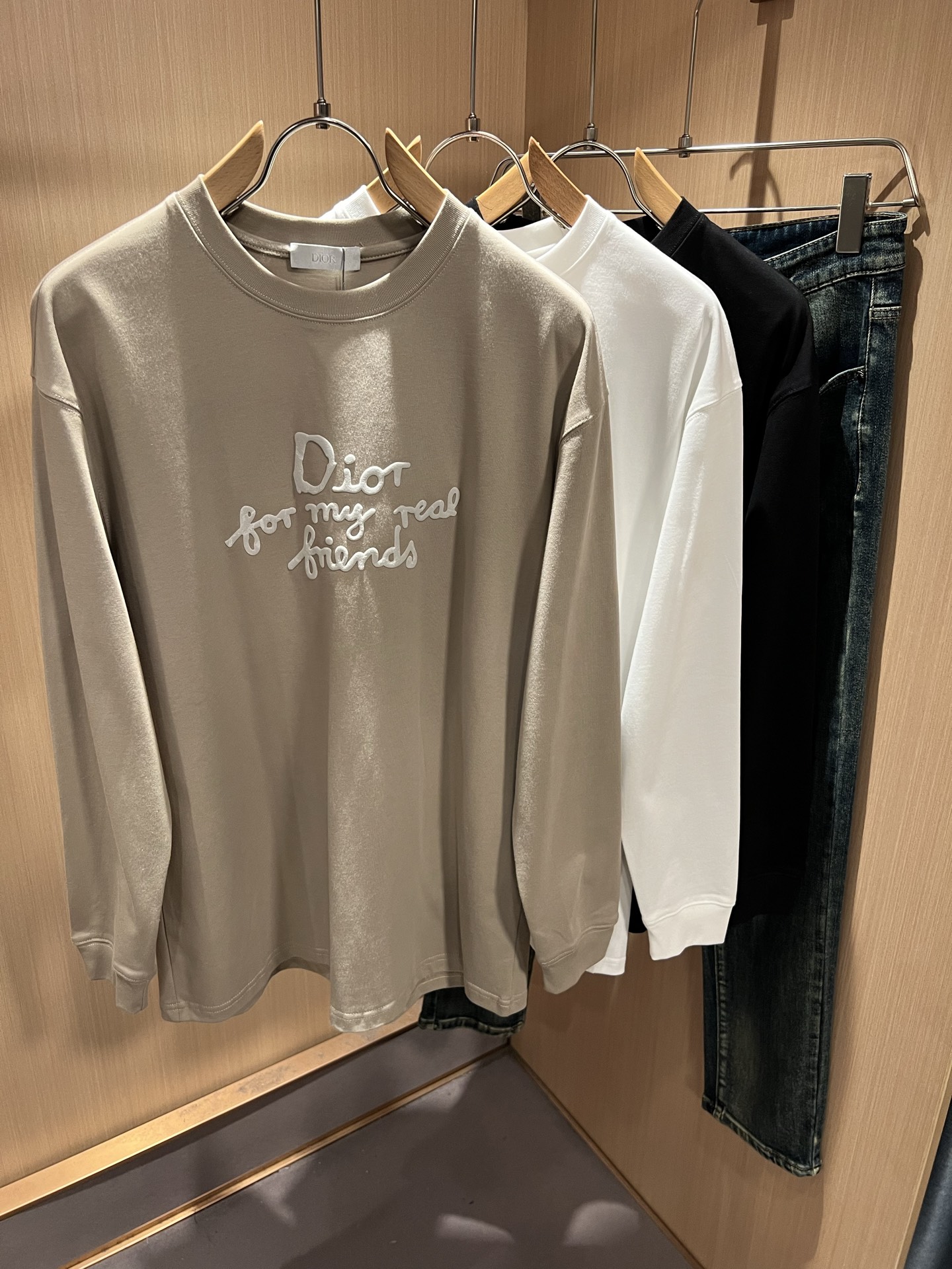 Dio*迪家 2025秋冬新款男女同款👫长袖打底衫，专柜同步发售！定制专属260克纯棉面料，定制原版工艺