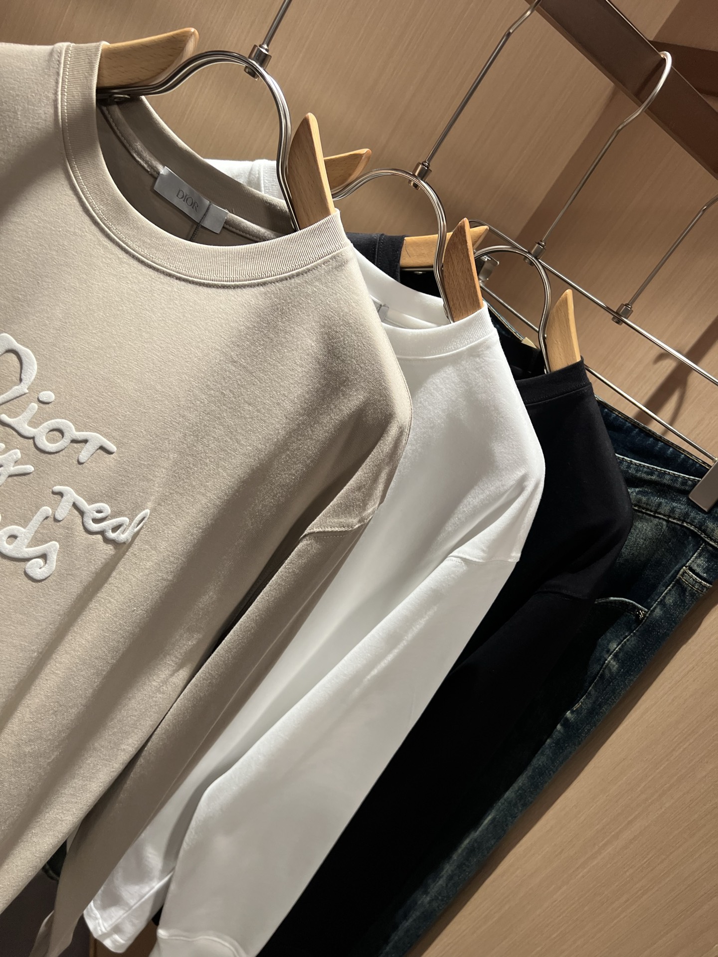 Dio*迪家 2025秋冬新款男女同款👫长袖打底衫，专柜同步发售！定制专属260克纯棉面料，定制原版工艺