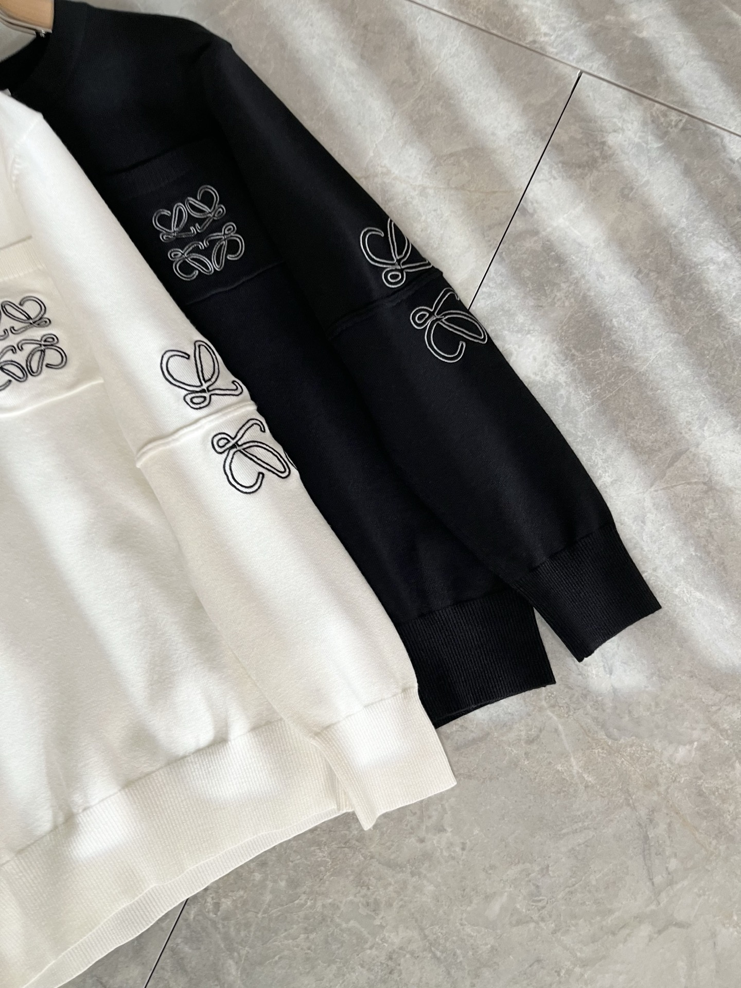 LO*WE/罗*威2025秋冬新款男女同款👫针织羊毛衫，贸易公司渠道货，2025年最新品，官柜同步售卖，