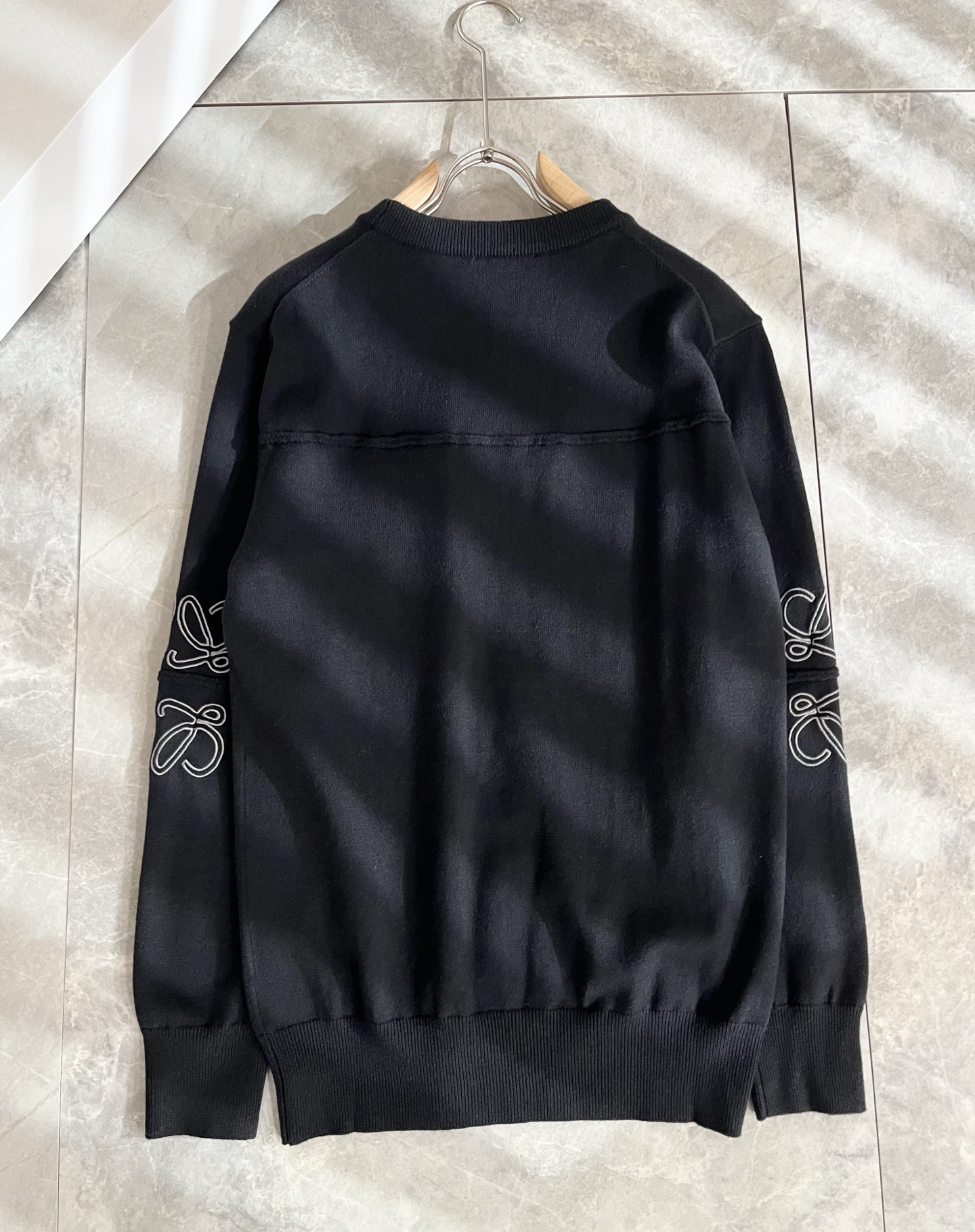 LO*WE/罗*威2025秋冬新款男女同款👫针织羊毛衫，贸易公司渠道货，2025年最新品，官柜同步售卖，