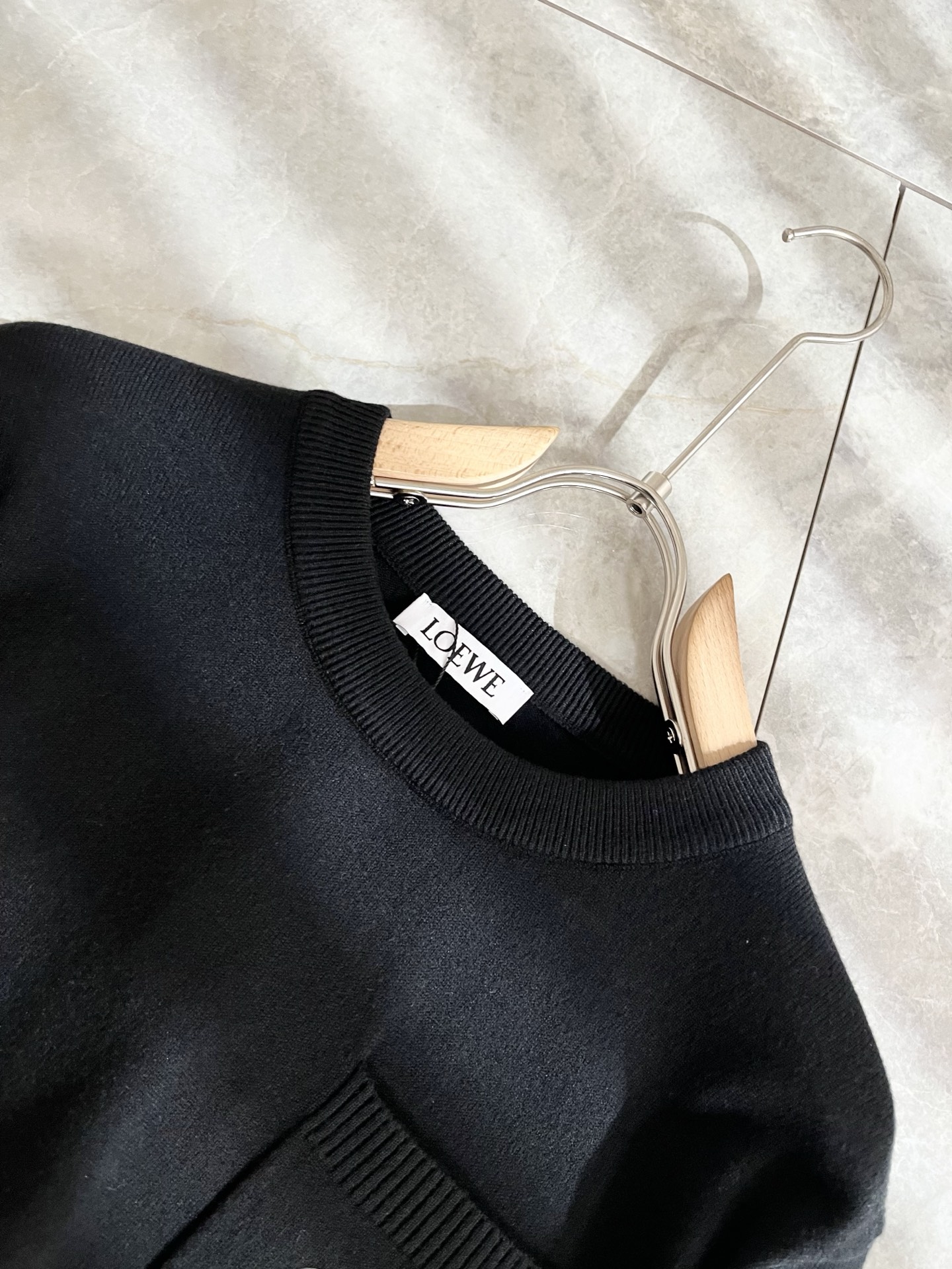 LO*WE/罗*威2025秋冬新款男女同款👫针织羊毛衫，贸易公司渠道货，2025年最新品，官柜同步售卖，