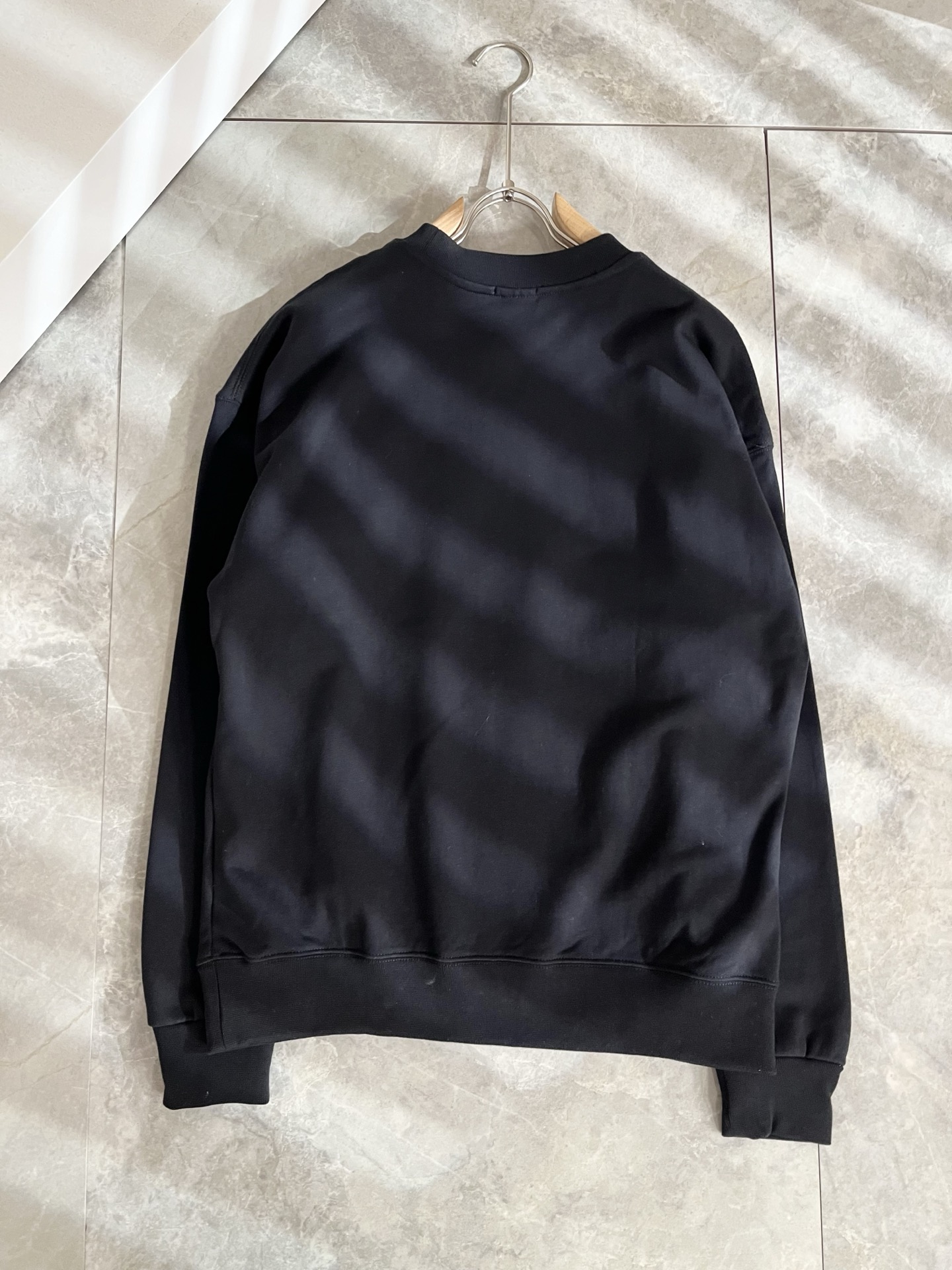 KENZ*高田*三2025秋冬新品男女同款👫卫衣，工艺“传承经典著作改良后的新品更加的具有立体感官，设计