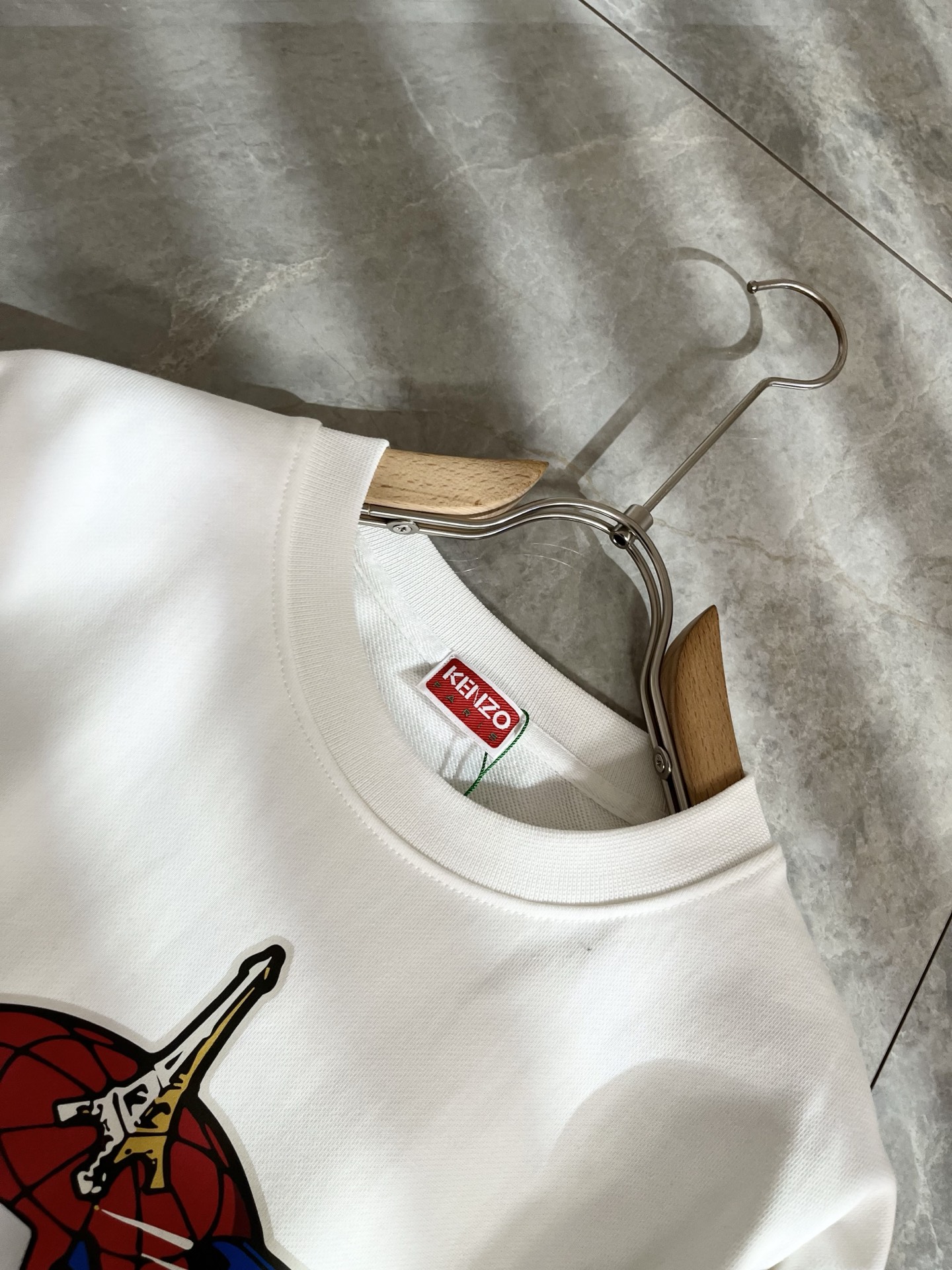 KENZ*高田*三2025秋冬新品男女同款👫卫衣，工艺“传承经典著作改良后的新品更加的具有立体感官，设计