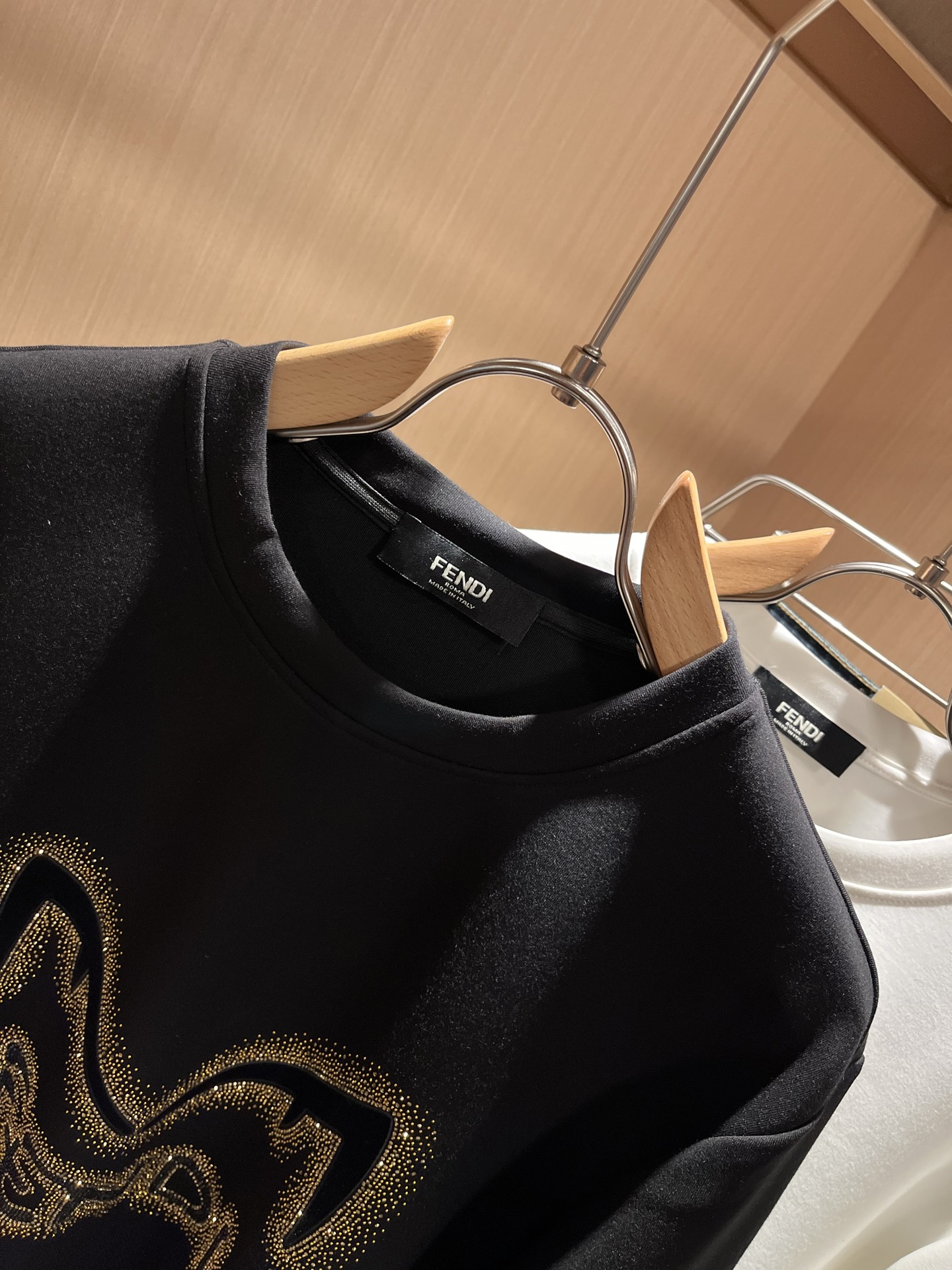 【⚠️最大穿240斤】 FEN*I 芬*迪2025秋冬新款FD家族男女同款卫衣，男女同款👫百搭。意大利原