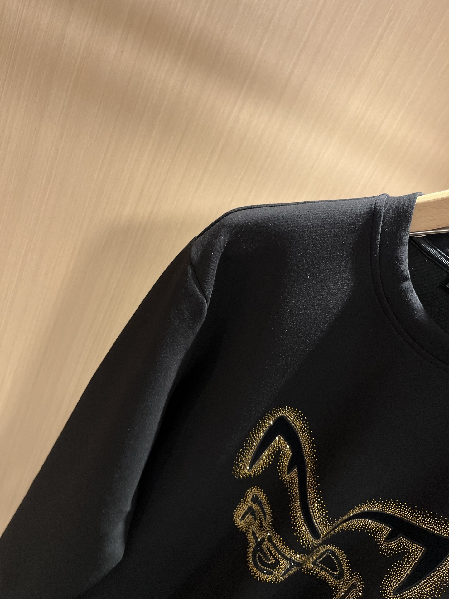 【⚠️最大穿240斤】 FEN*I 芬*迪2025秋冬新款FD家族男女同款卫衣，男女同款👫百搭。意大利原