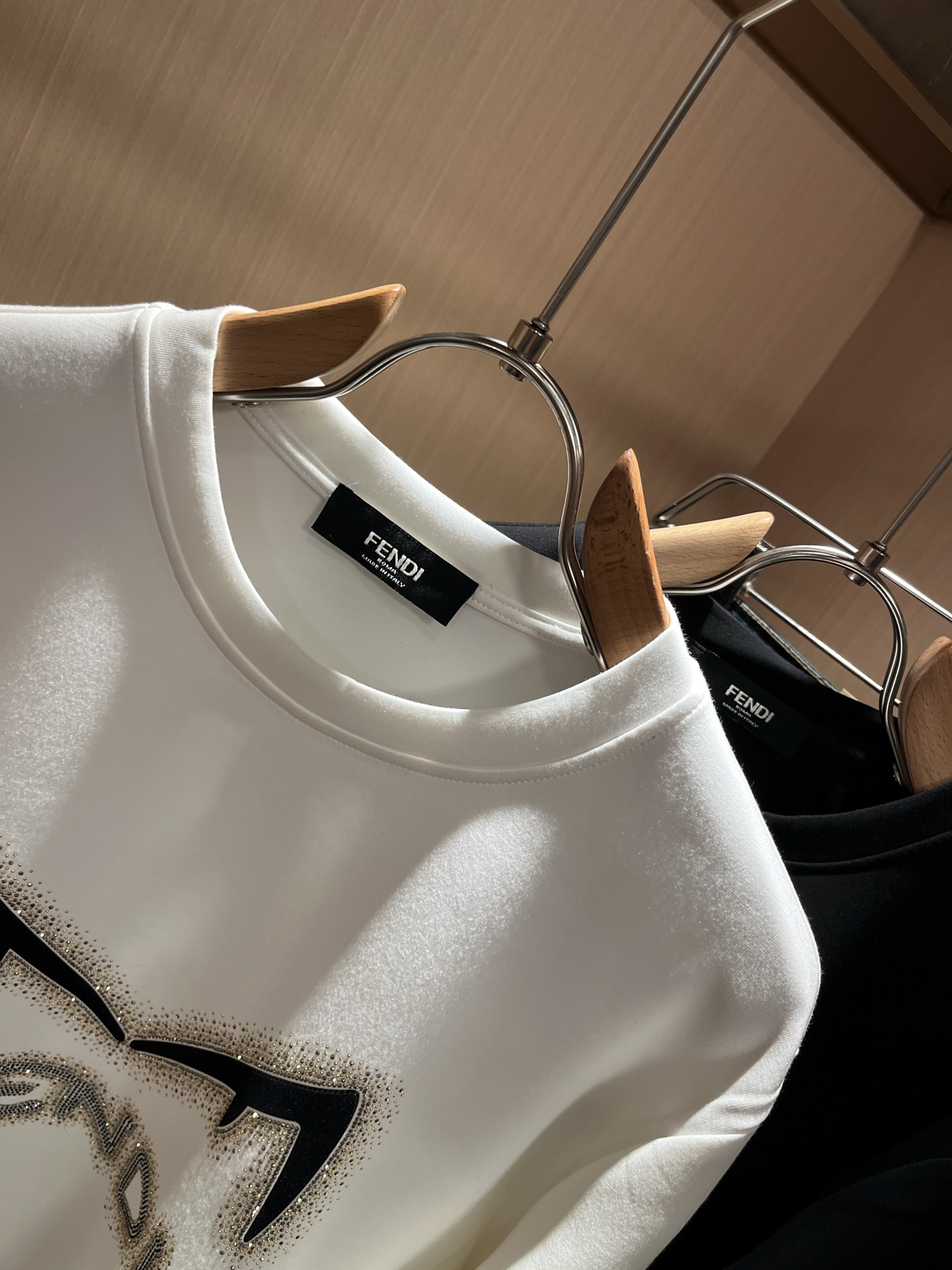 【⚠️最大穿240斤】 FEN*I 芬*迪2025秋冬新款FD家族男女同款卫衣，男女同款👫百搭。意大利原