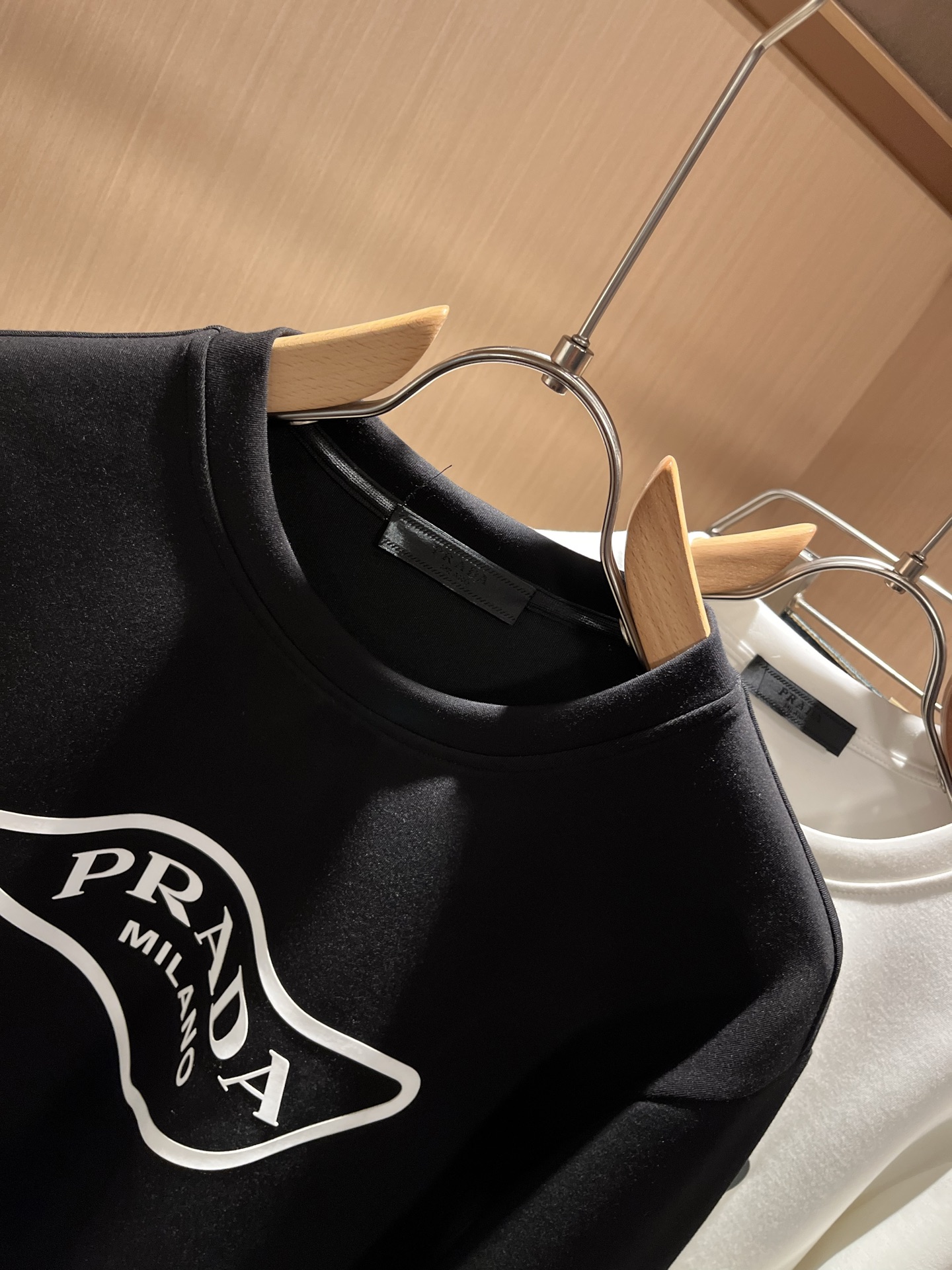 【⚠️最大穿240斤】 PRAD*A普*达2025秋冬新款男女同款👫卫衣，最新款全网独家首上！！~既经典