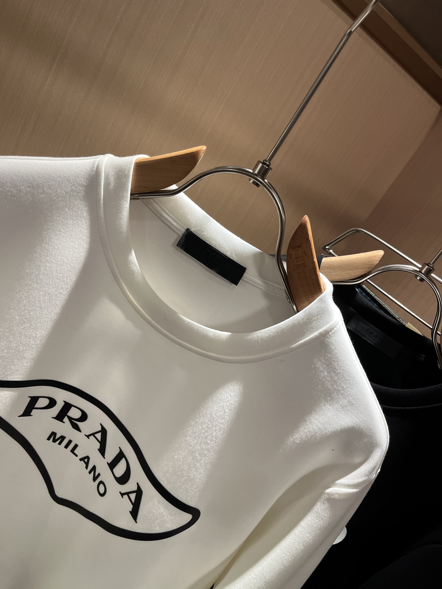 【⚠️最大穿240斤】 PRAD*A普*达2025秋冬新款男女同款👫卫衣，最新款全网独家首上！！~既经典