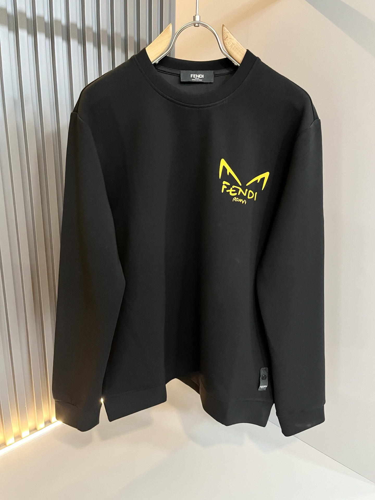 【⚠️最大穿240斤】 FEN*I 芬*迪2025秋冬新款FD家族男女同款卫衣，男女同款👫百搭。意大利原