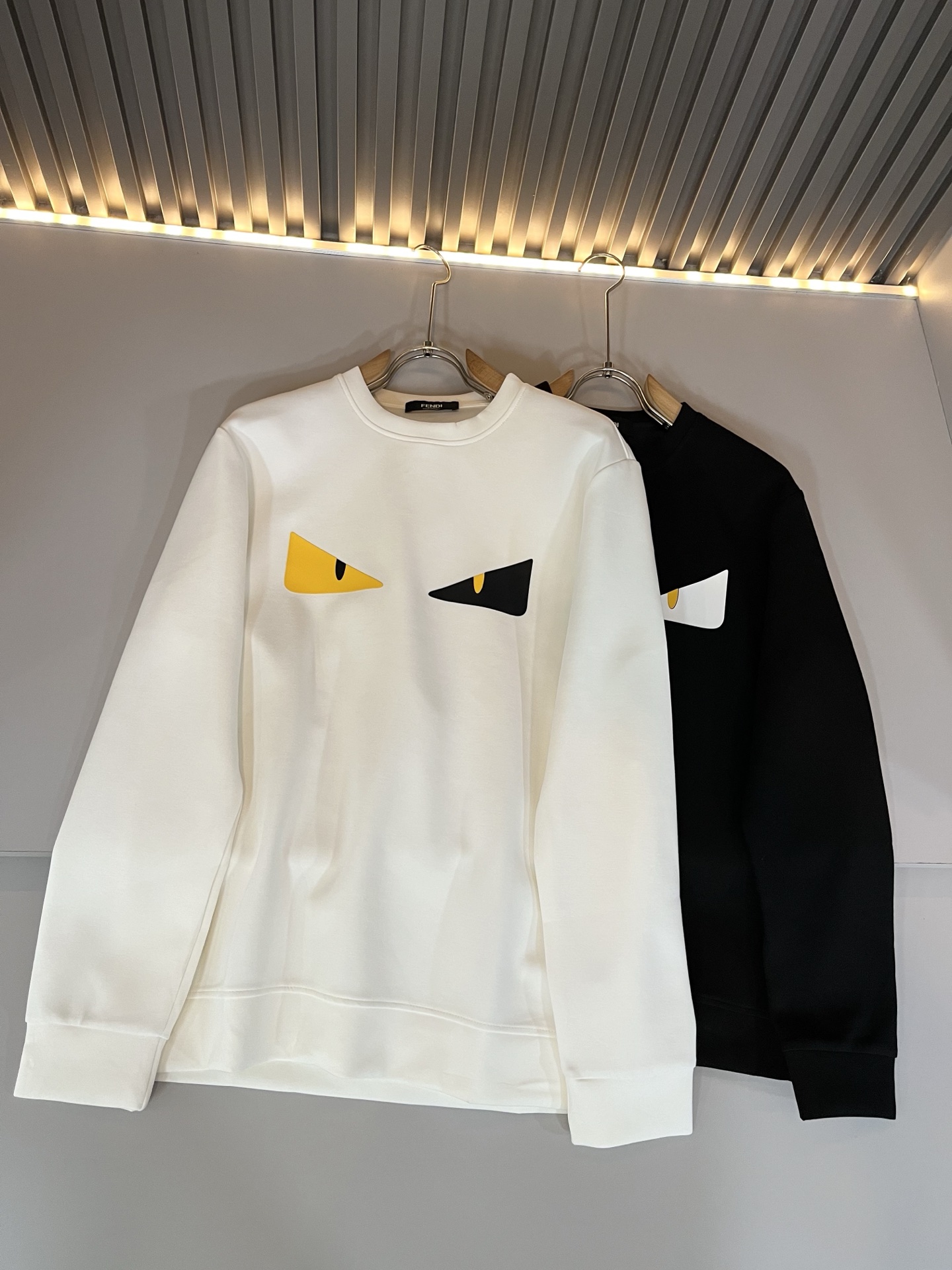 【⚠️最大穿240斤】 FEN*I 芬*迪2025秋冬新款FD家族男女同款卫衣，男女同款👫百搭。意大利原