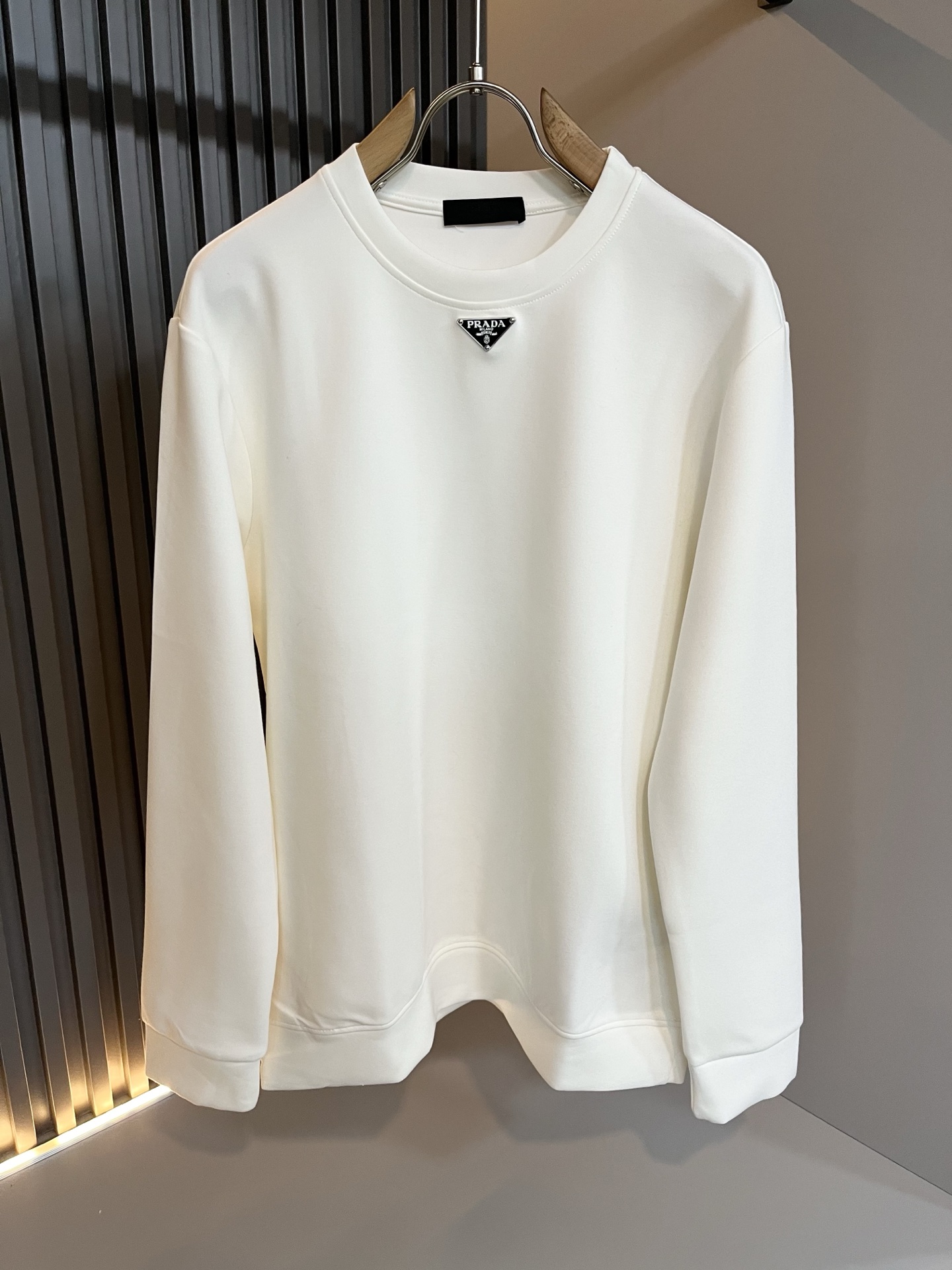 【⚠️最大穿240斤】 PRAD*A普*达2025秋冬新款男女同款👫卫衣，最新款全网独家首上！！~既经典