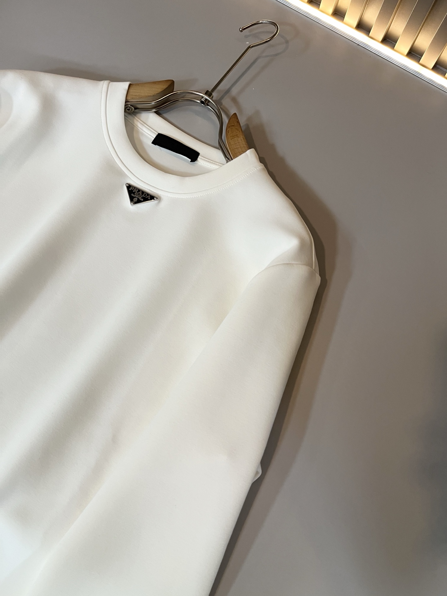 【⚠️最大穿240斤】 PRAD*A普*达2025秋冬新款男女同款👫卫衣，最新款全网独家首上！！~既经典