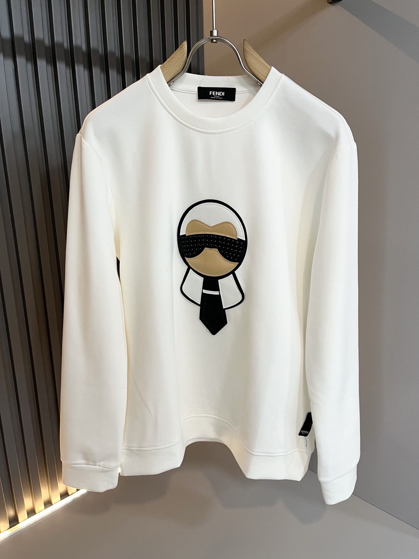 【⚠️最大穿240斤】 FEN*I 芬*迪2025秋冬新款FD家族男女同款卫衣，男女同款👫百搭。意大利原