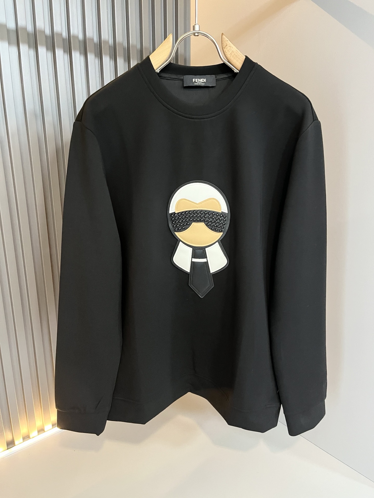 【⚠️最大穿240斤】 FEN*I 芬*迪2025秋冬新款FD家族男女同款卫衣，男女同款👫百搭。意大利原