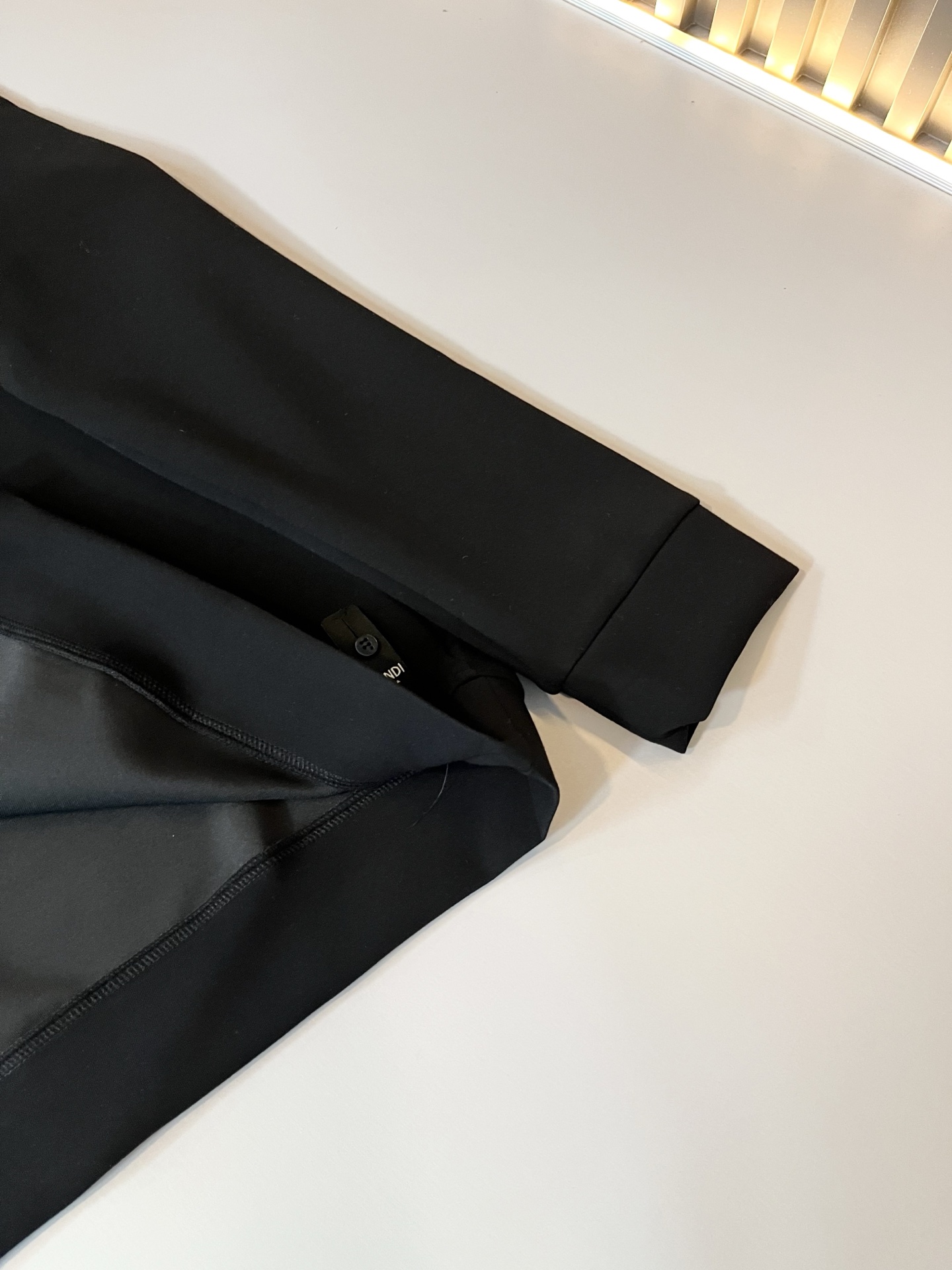 【⚠️最大穿240斤】 FEN*I 芬*迪2025秋冬新款FD家族男女同款卫衣，男女同款👫百搭。意大利原