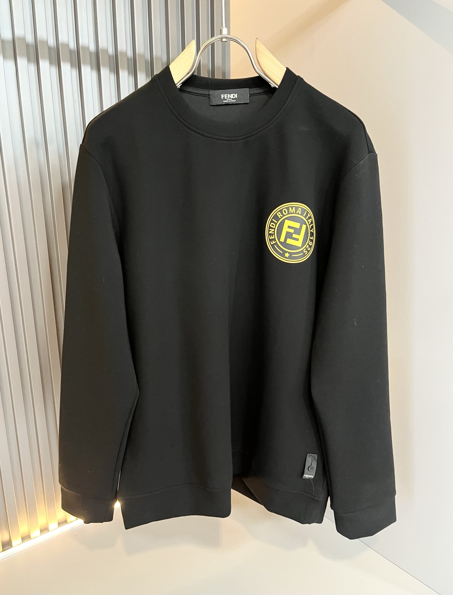 【⚠️最大穿240斤】 FEN*I 芬*迪2025秋冬新款FD家族男女同款卫衣，男女同款👫百搭。意大利原