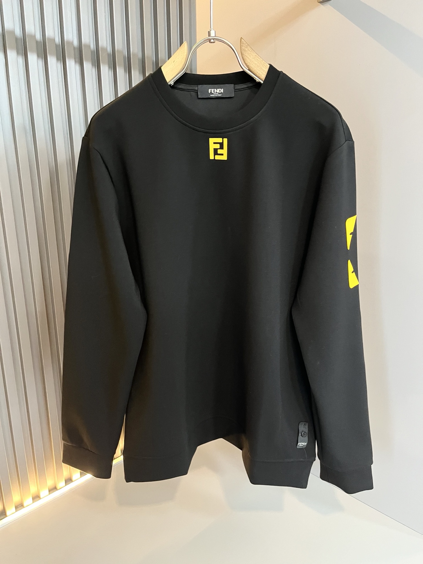 【⚠️最大穿240斤】 FEN*I 芬*迪2025秋冬新款FD家族男女同款卫衣，男女同款👫百搭。意大利原