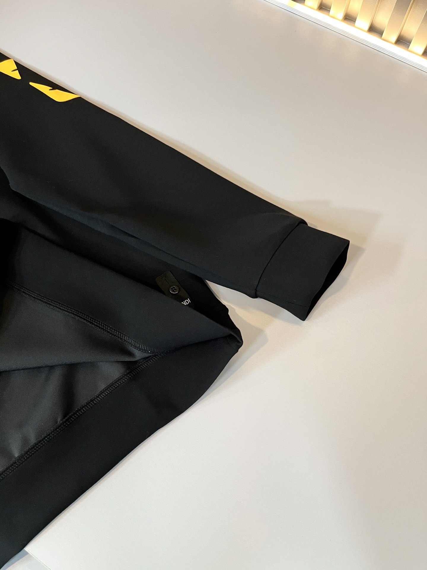 【⚠️最大穿240斤】 FEN*I 芬*迪2025秋冬新款FD家族男女同款卫衣，男女同款👫百搭。意大利原