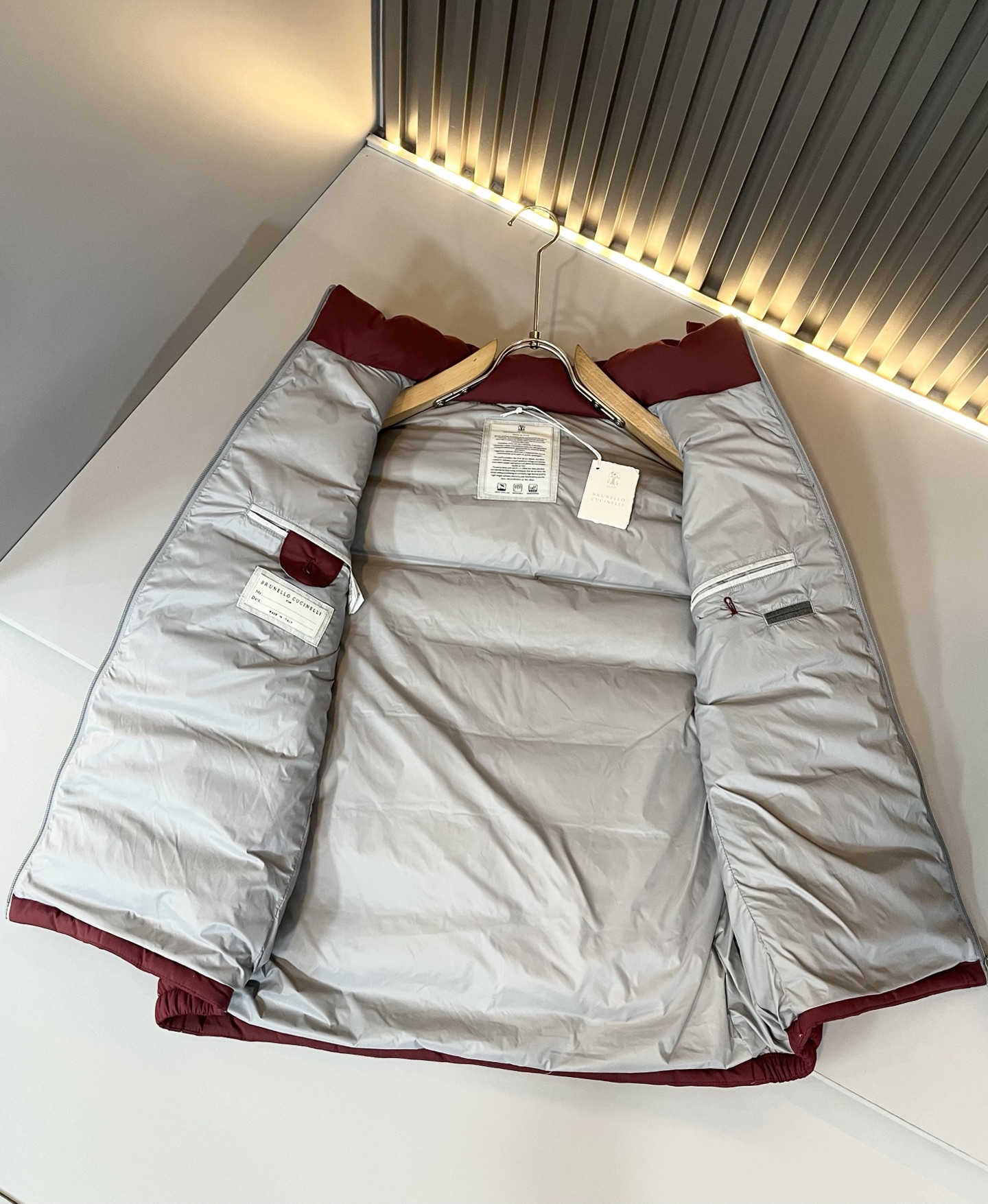 BC-Brunello Cucineli 2025秋冬男女同款👫羽绒服马甲外套，羽绒面料夹克 防水羽绒服