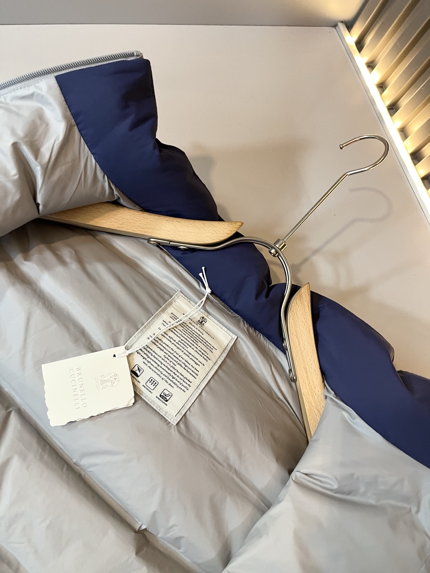 BC-Brunello Cucineli 2025秋冬男女同款👫羽绒服马甲外套，羽绒面料夹克 防水羽绒服