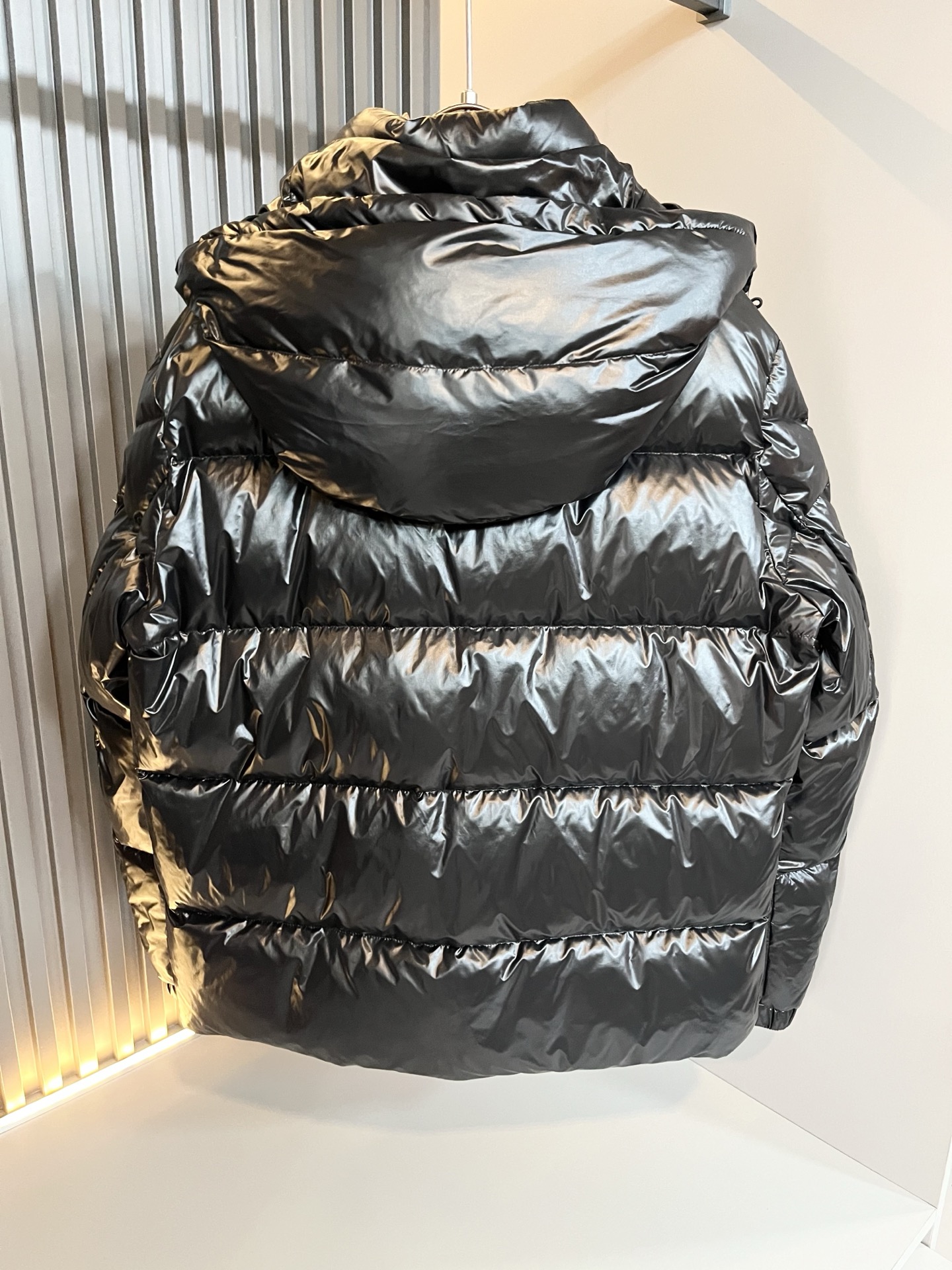 Mon*ler蒙口 2025秋冬新款男女同款👫羽绒服 ！年度的压轴款登场...匠心技艺于一身的经典款.高