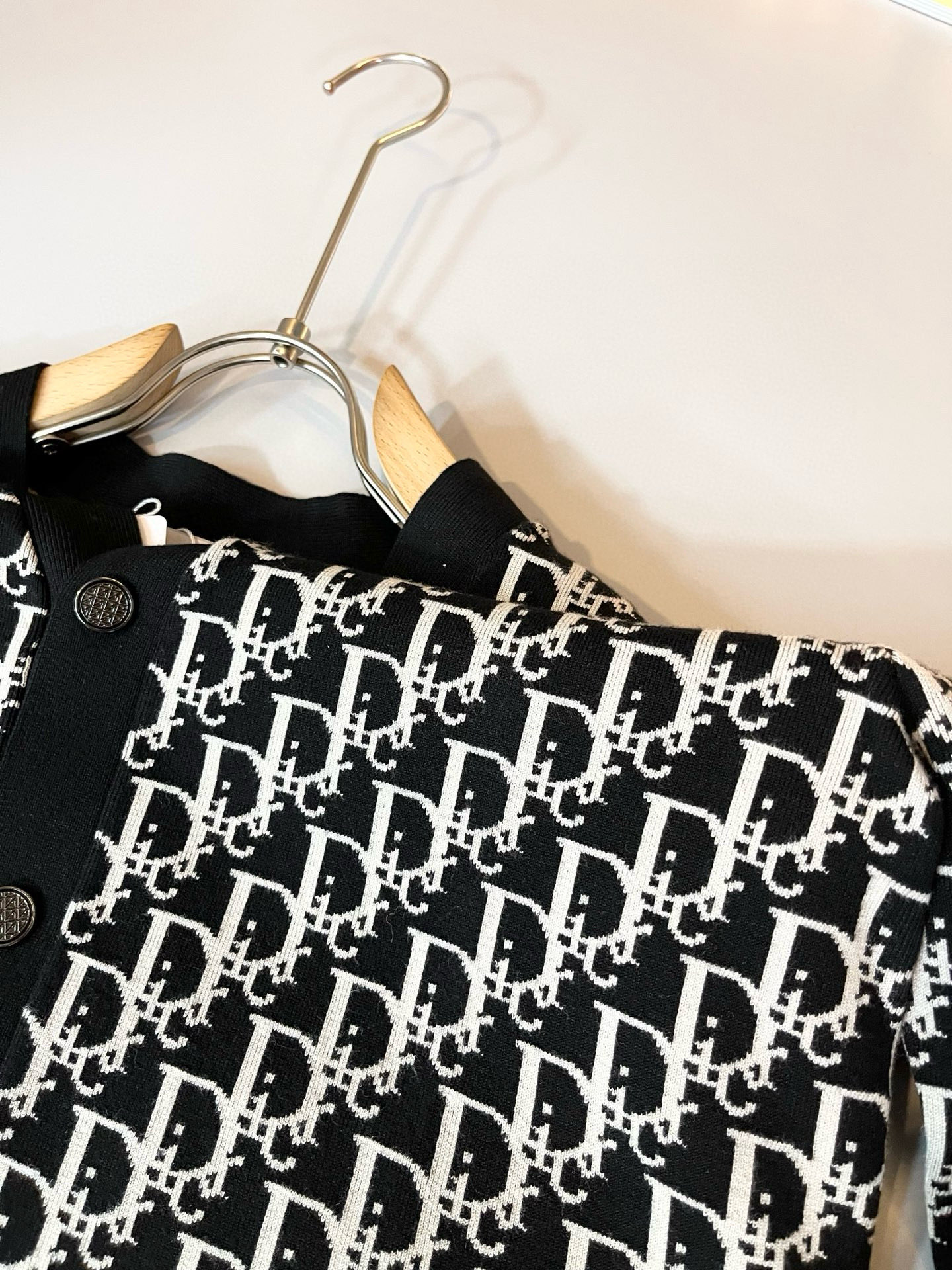 Dio*r迪*奥 2025秋冬男士休闲针织羊毛开衫，贸易公司渠道稀出，同步官网发售，男神女神最为期待的精