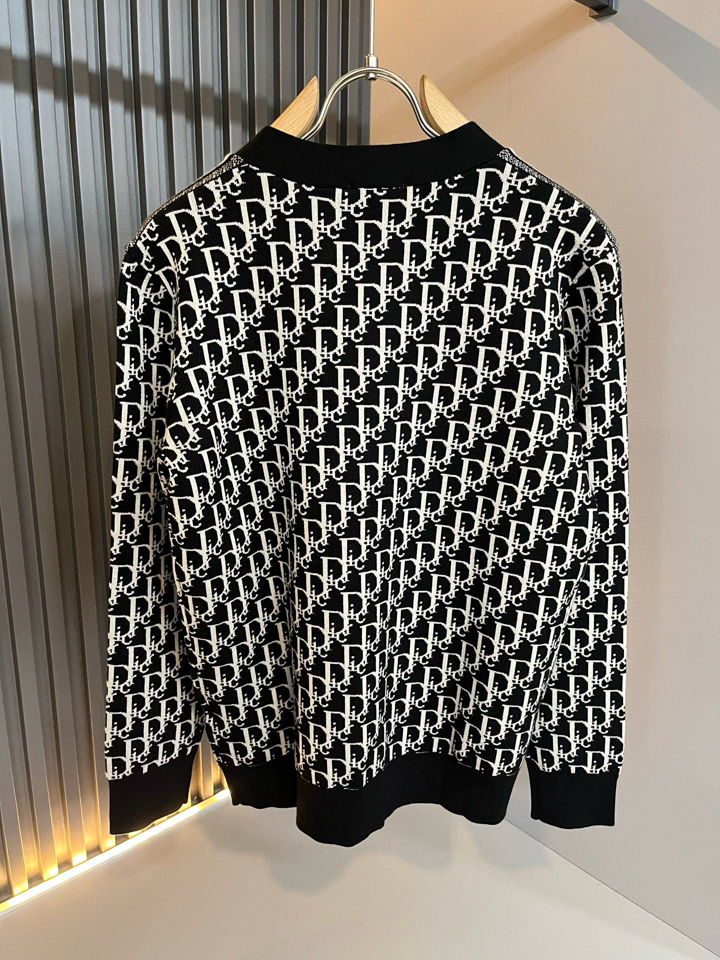 Dio*r迪*奥 2025秋冬男士休闲针织羊毛开衫，贸易公司渠道稀出，同步官网发售，男神女神最为期待的精