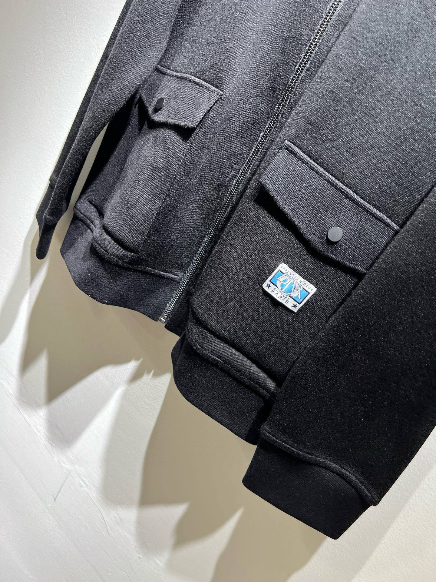 Dio*r迪*奥 2025秋冬男士休闲针织羊毛开衫，最新时尚休闲拉链夹克，贸易公司渠道稀出，同步官网发售