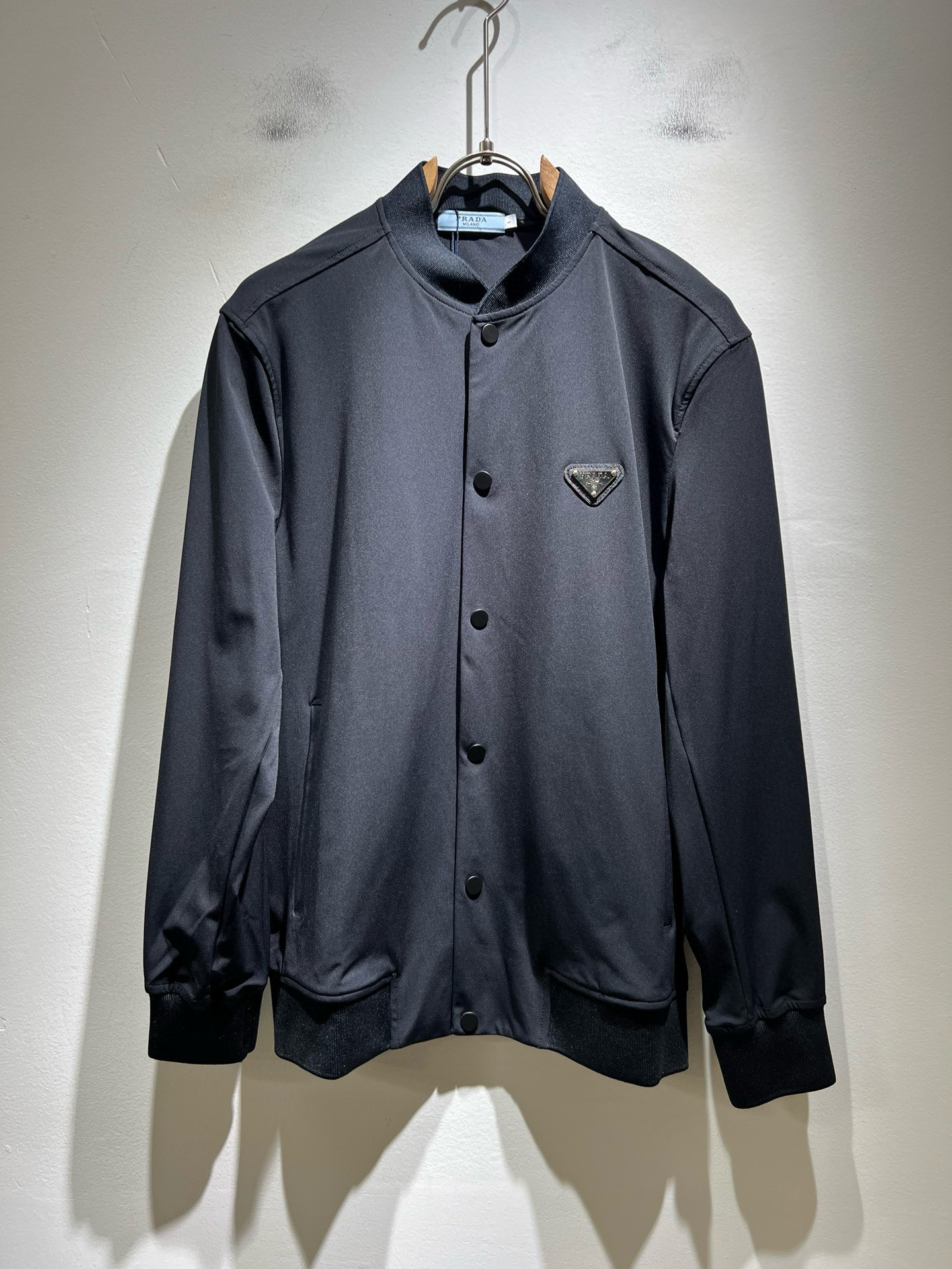 PRAD*A普*达2025秋冬休闲夹克外套，最新时尚休闲拉链夹克，时尚夹克外套!贸易公司渠道稀出，同步官