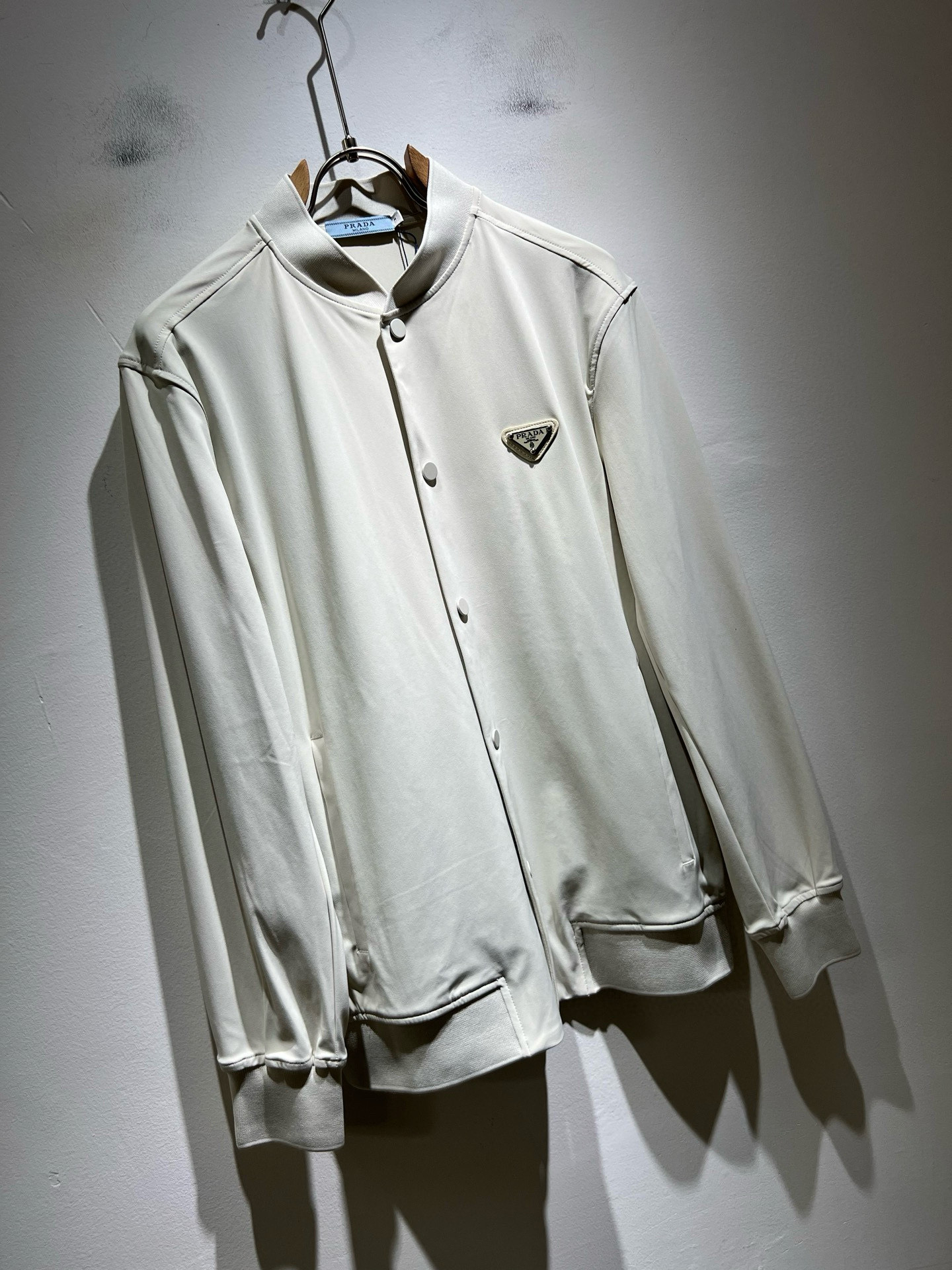 PRAD*A普*达2025秋冬休闲夹克外套，最新时尚休闲拉链夹克，时尚夹克外套!贸易公司渠道稀出，同步官