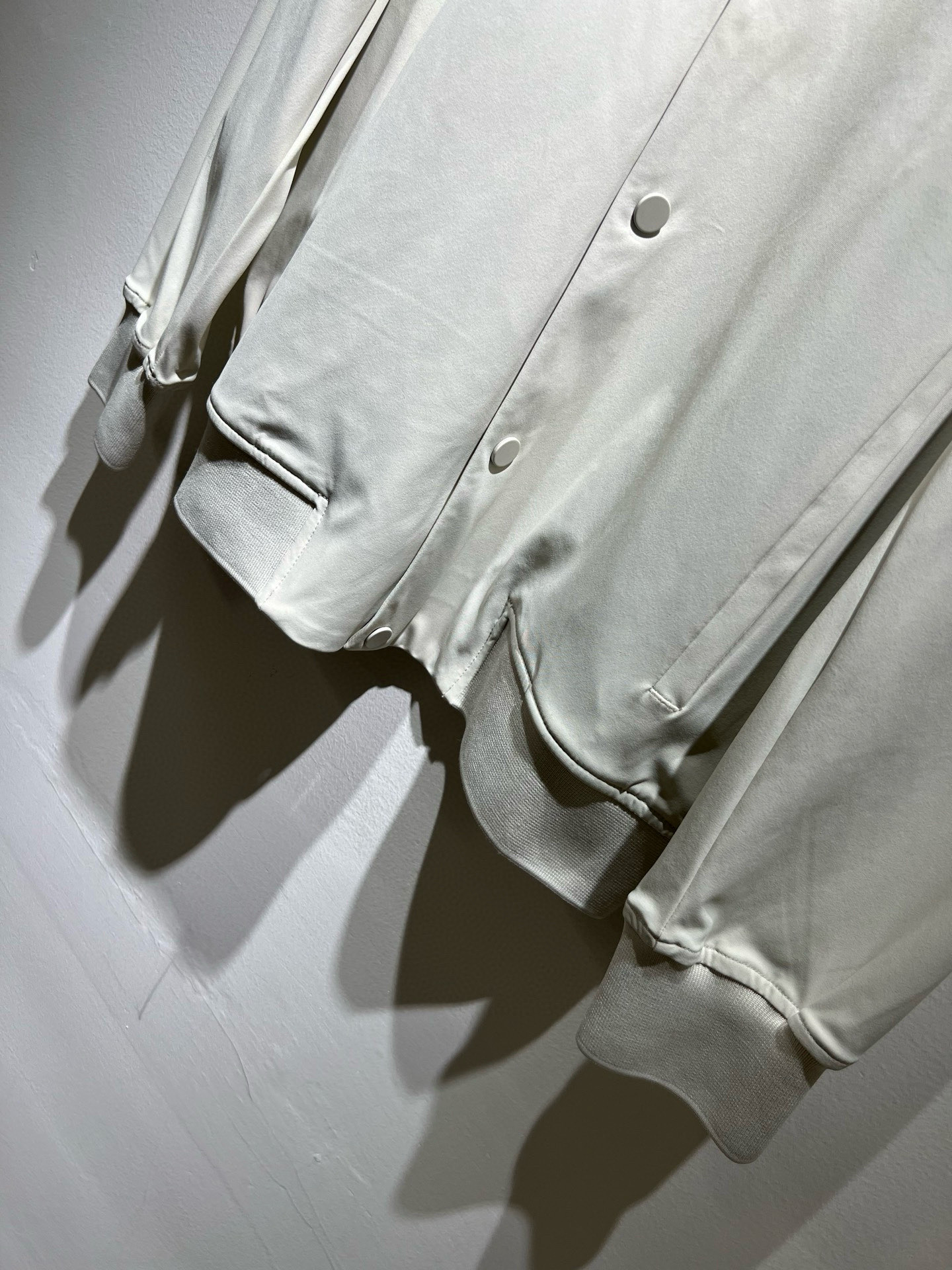 PRAD*A普*达2025秋冬休闲夹克外套，最新时尚休闲拉链夹克，时尚夹克外套!贸易公司渠道稀出，同步官