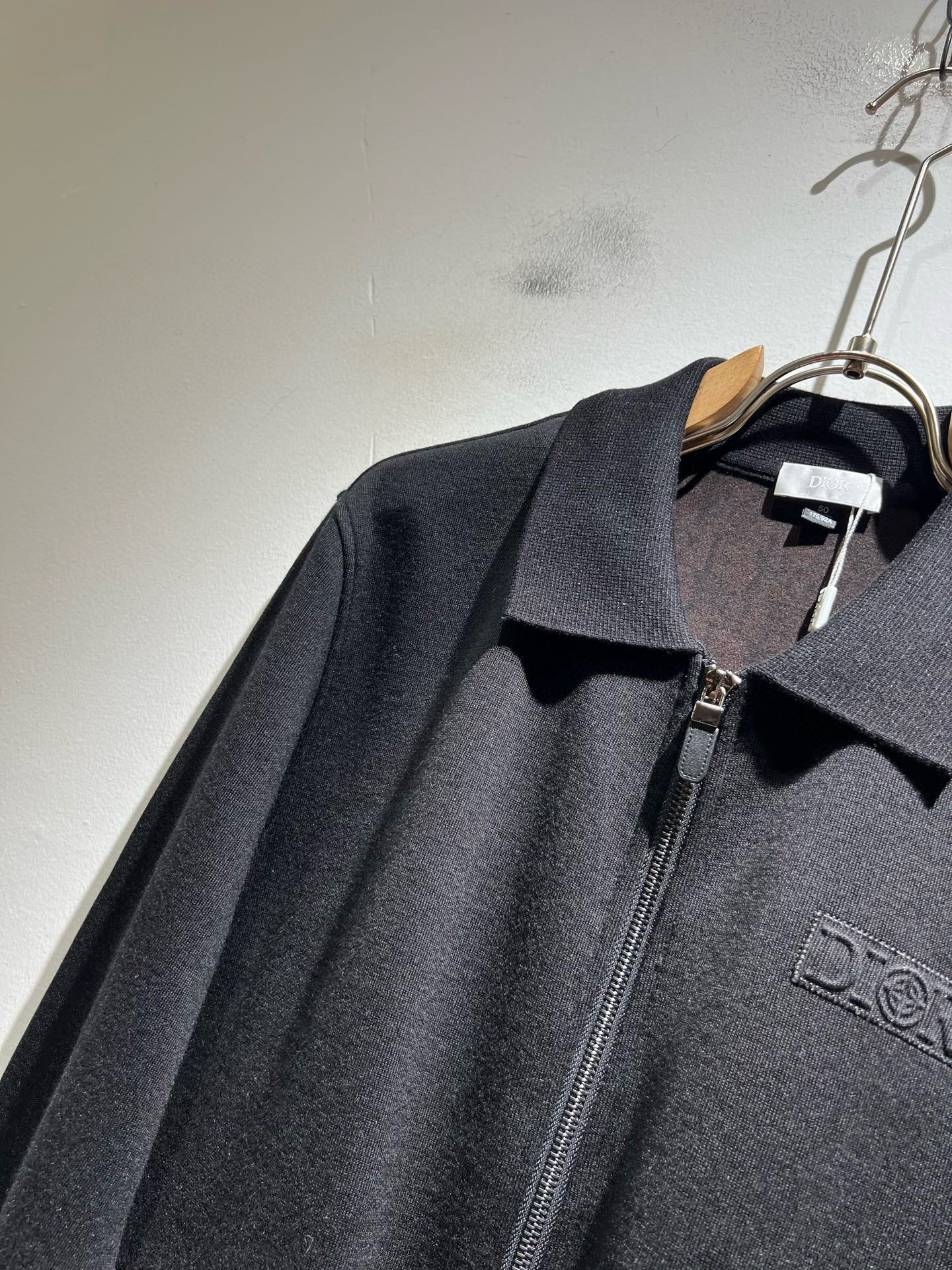 Dio*r迪*奥 2025秋冬男士休闲针织羊毛开衫，最新时尚休闲拉链夹克，贸易公司渠道稀出，同步官网发售