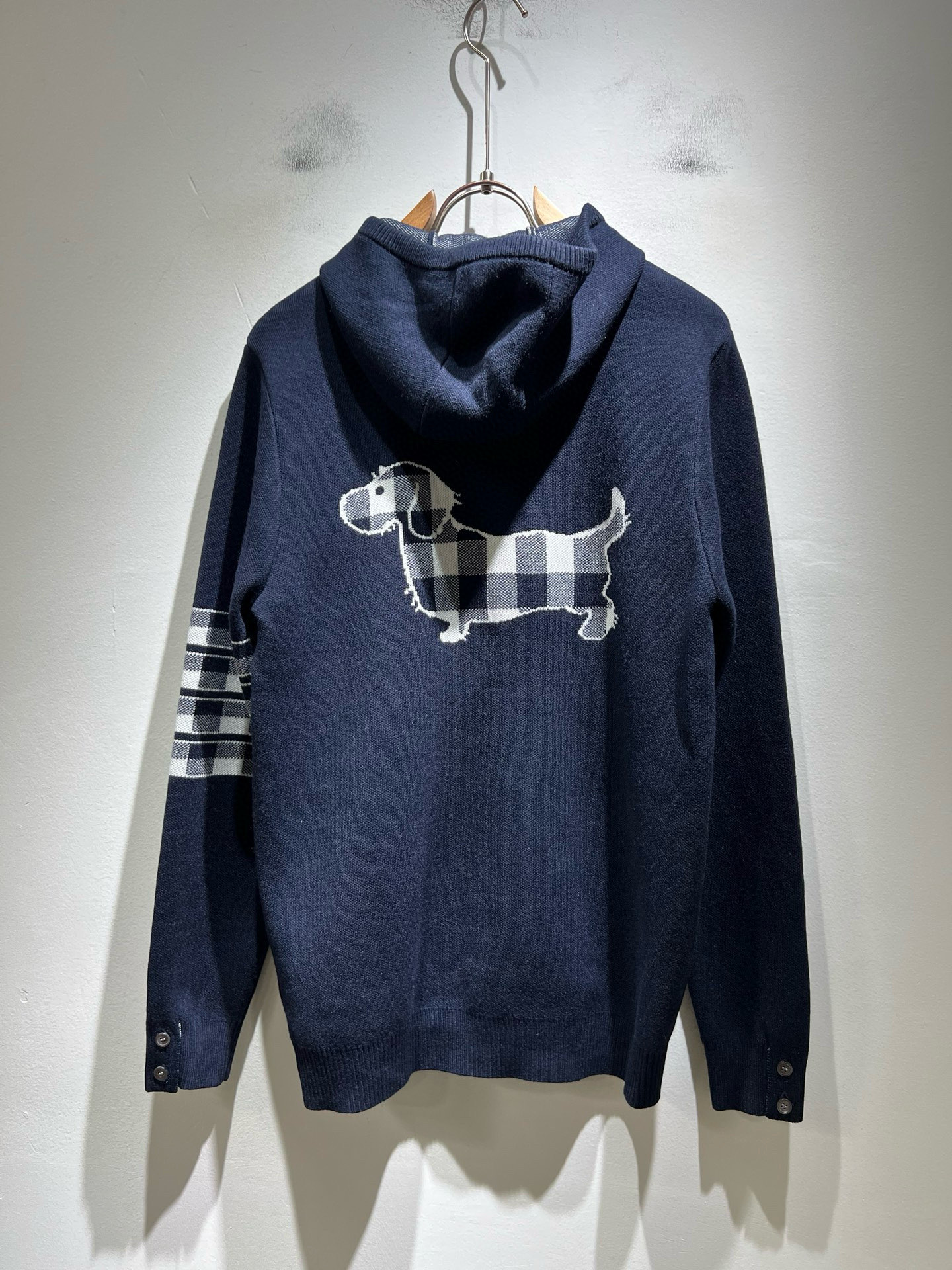 ThomBrow*e汤姆*朗2025秋冬新款男女同款👫拉链针织连帽羊毛衫，今年的专柜新品，男女同款👫超软