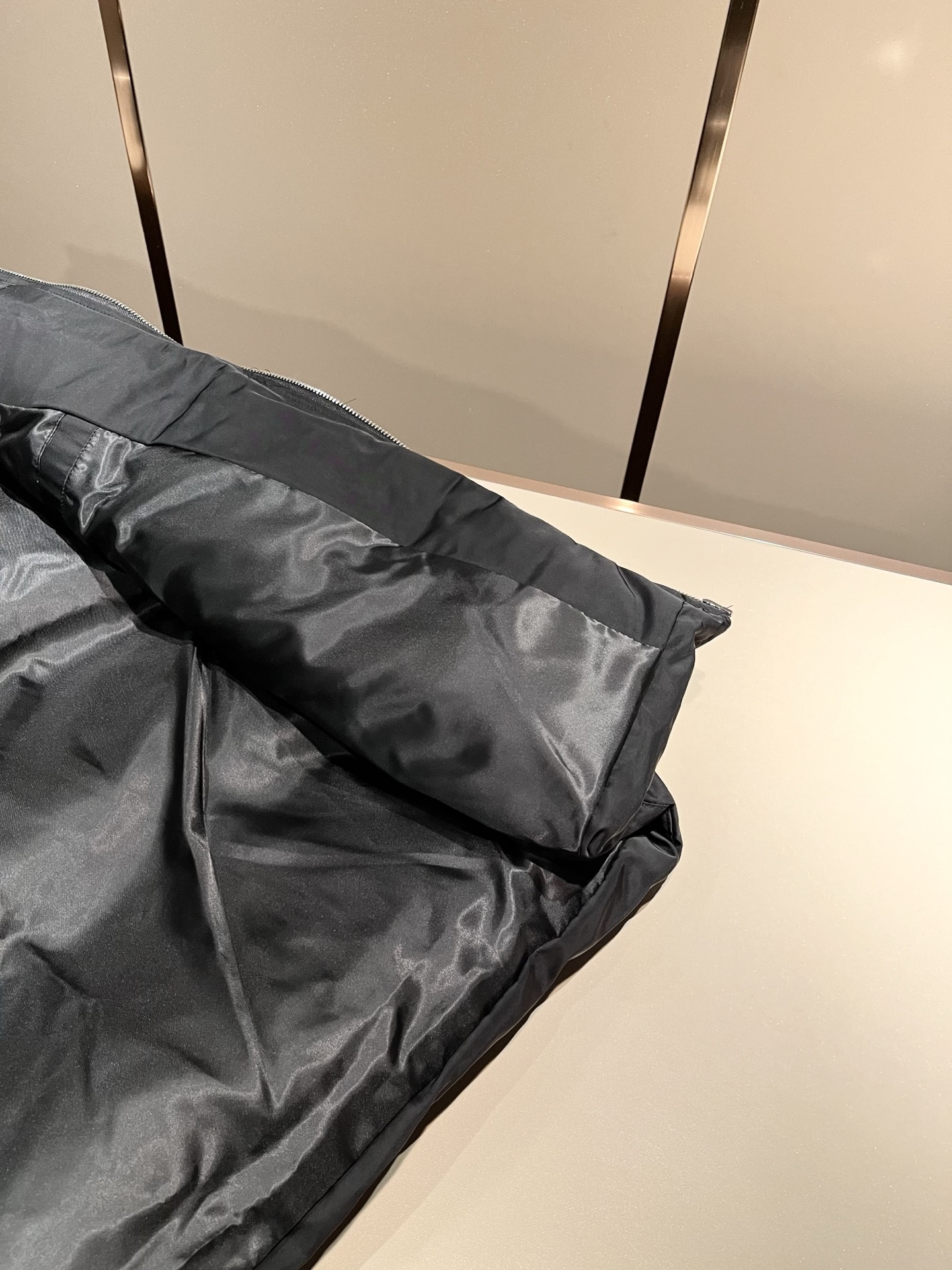 PRAD*A普*达2025秋冬休闲棉服马甲夹克外套，最新时尚休闲拉链夹克，时尚夹克外套!贸易公司渠道稀出