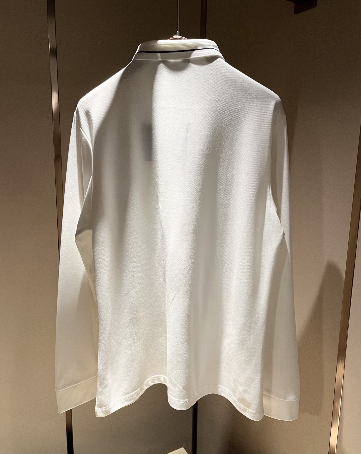 Prad*普*达 2025秋冬季新款经典元素Polo衫，经典大方的款式，可以穿十年都还是流行的那种，你一