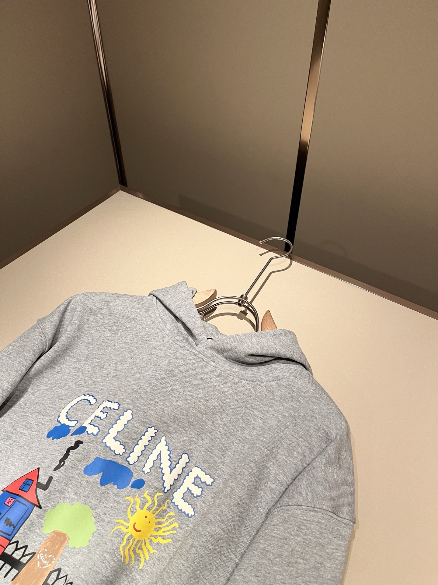 CELIN*瑟琳 2025秋冬新款时尚休闲连帽卫衣，贸易公司渠道稀出，同步官网发售！25年秋季时尚新款推