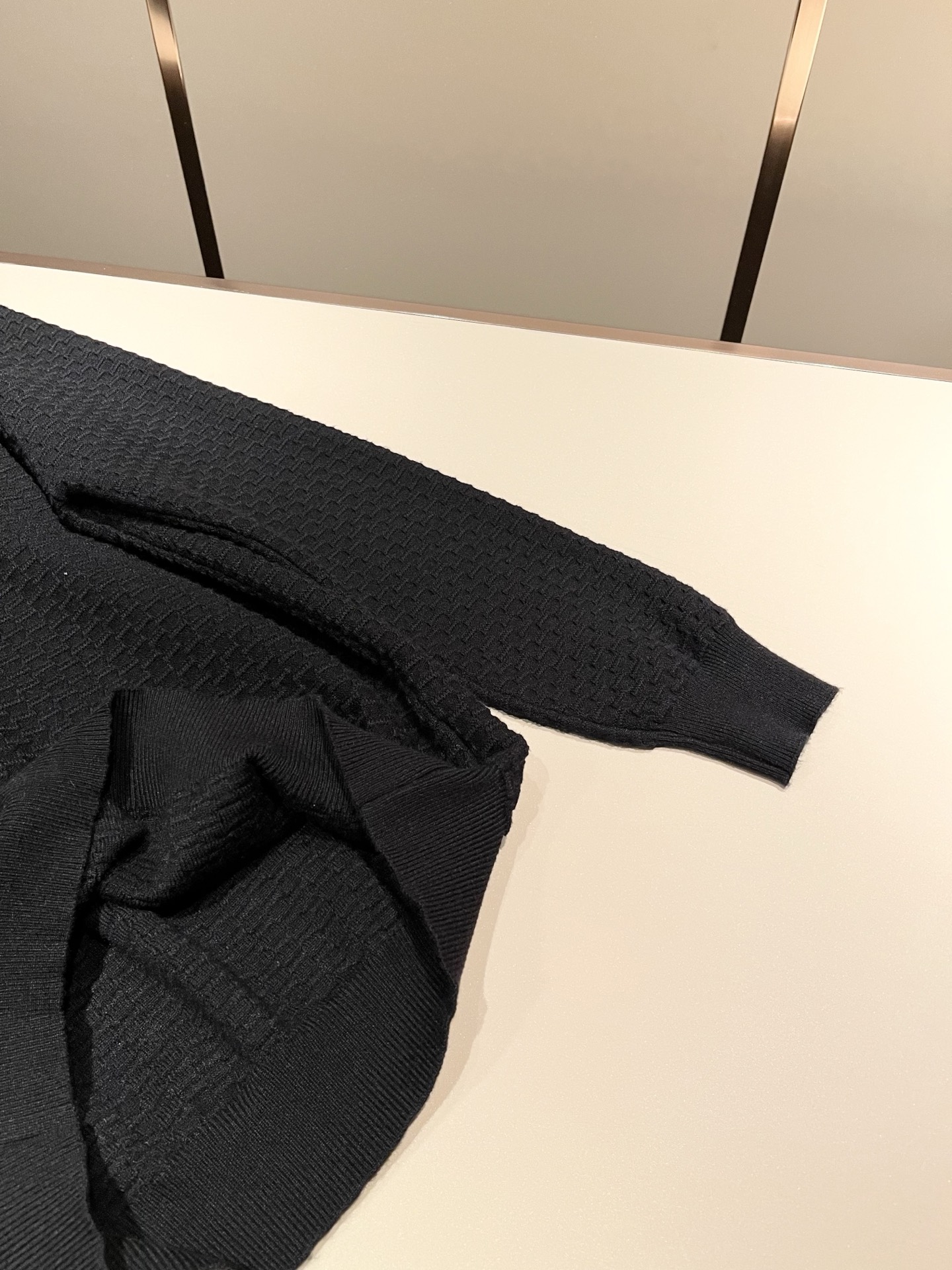 Her*mes爱*仕2025秋冬新款男士针织羊毛衫，全新升级百搭基础款，低调奢华，品格之选！甄选优质精选