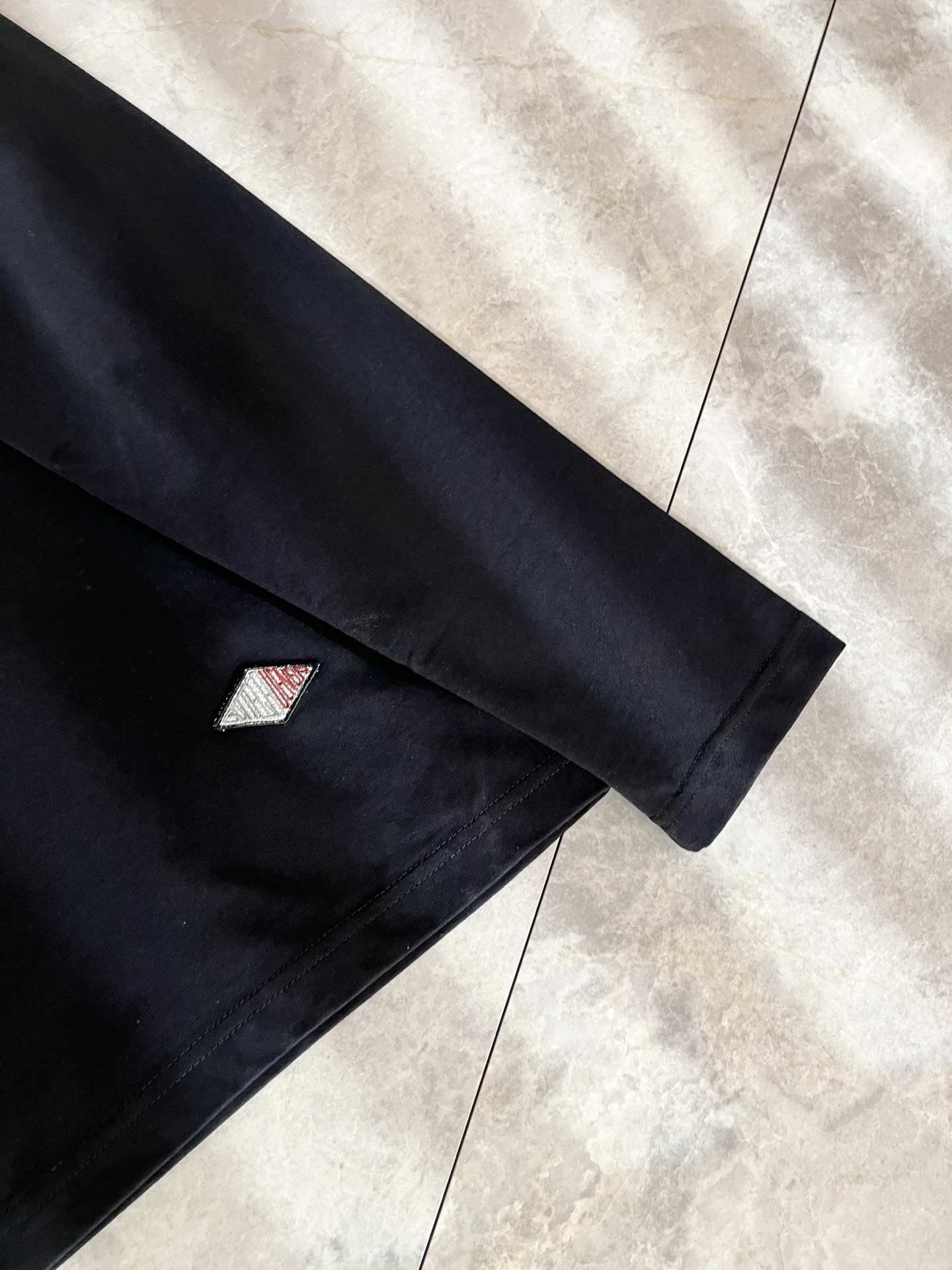 BottegaVene*a宝*嘉 2025秋冬新款男士打底衫，这是今年目前为止最牛批的一款纯色高品质面料